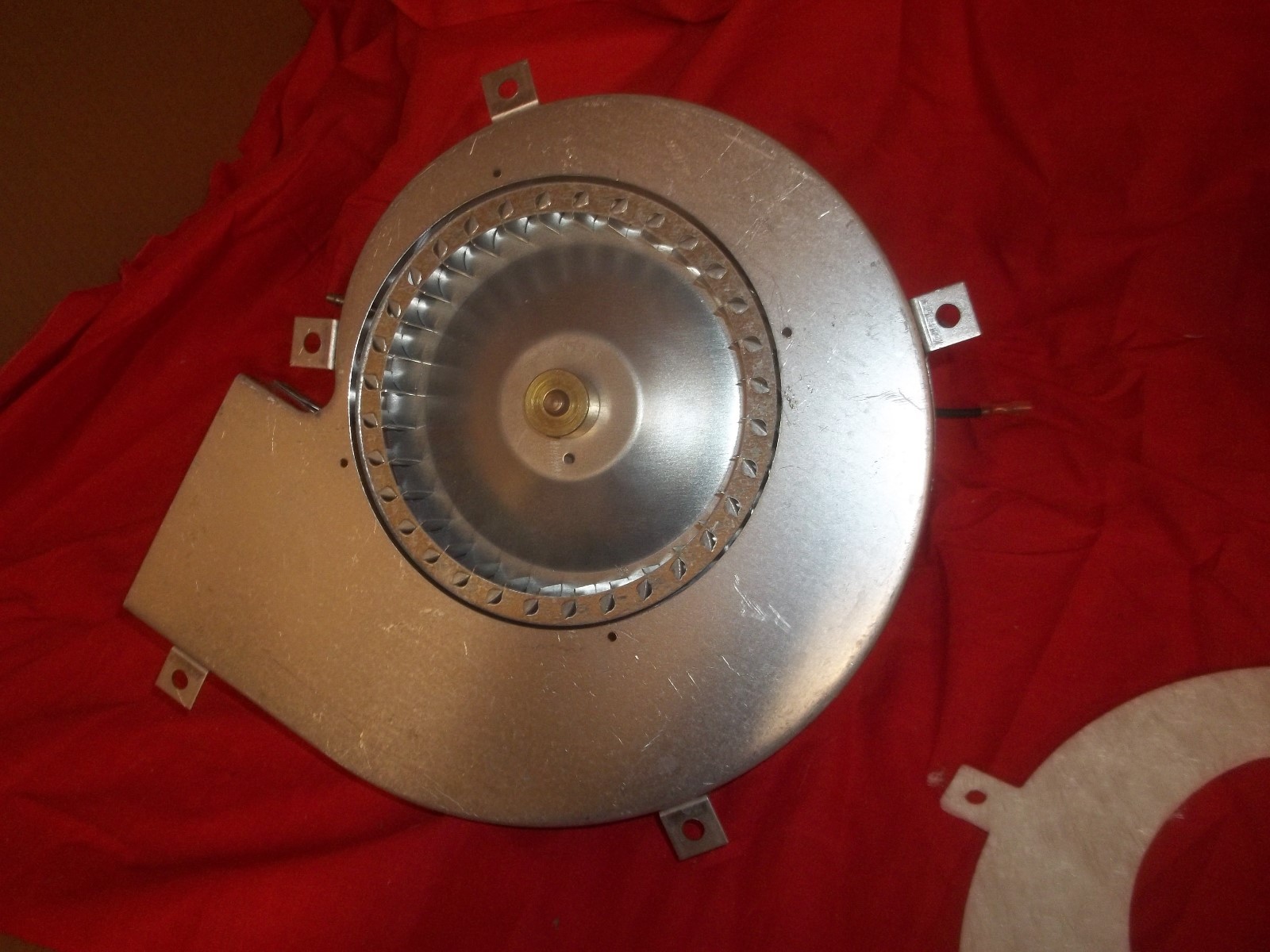 Suburban / Goodman / Thermopride AOPS7238 Induced Draft Blower Fasco 70216291