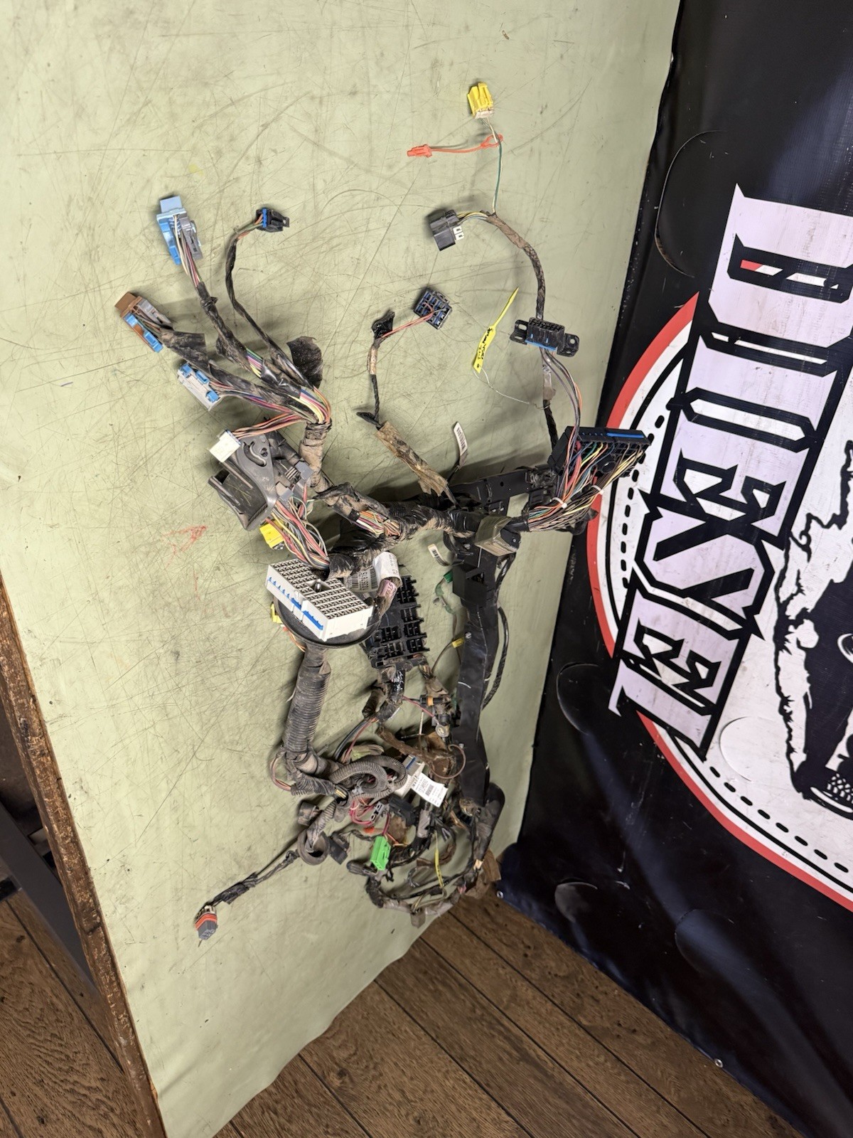 2005 Chevy GMC Silverado 2500 LLY Crew Cab Dashboard Wiring Harness