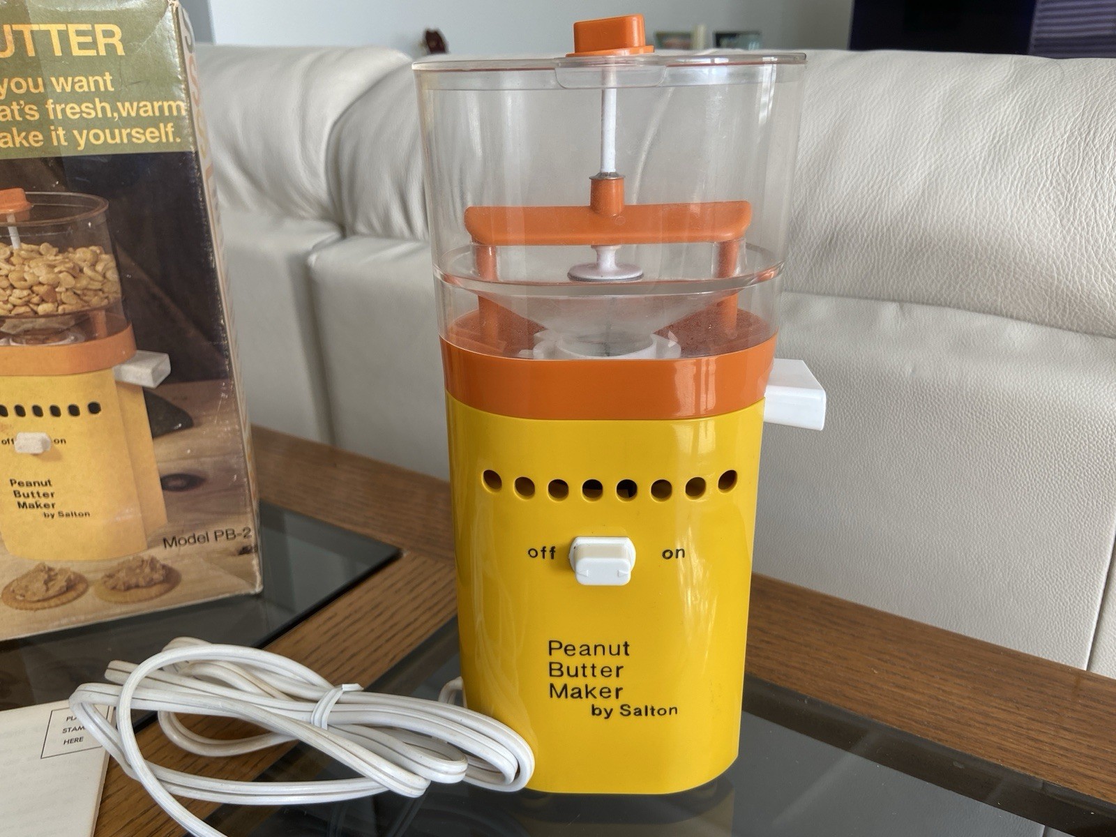 Salton Peanut Butter Maker 1970's Nostalgic Vintage Kitchen Model PB-2 Yellow