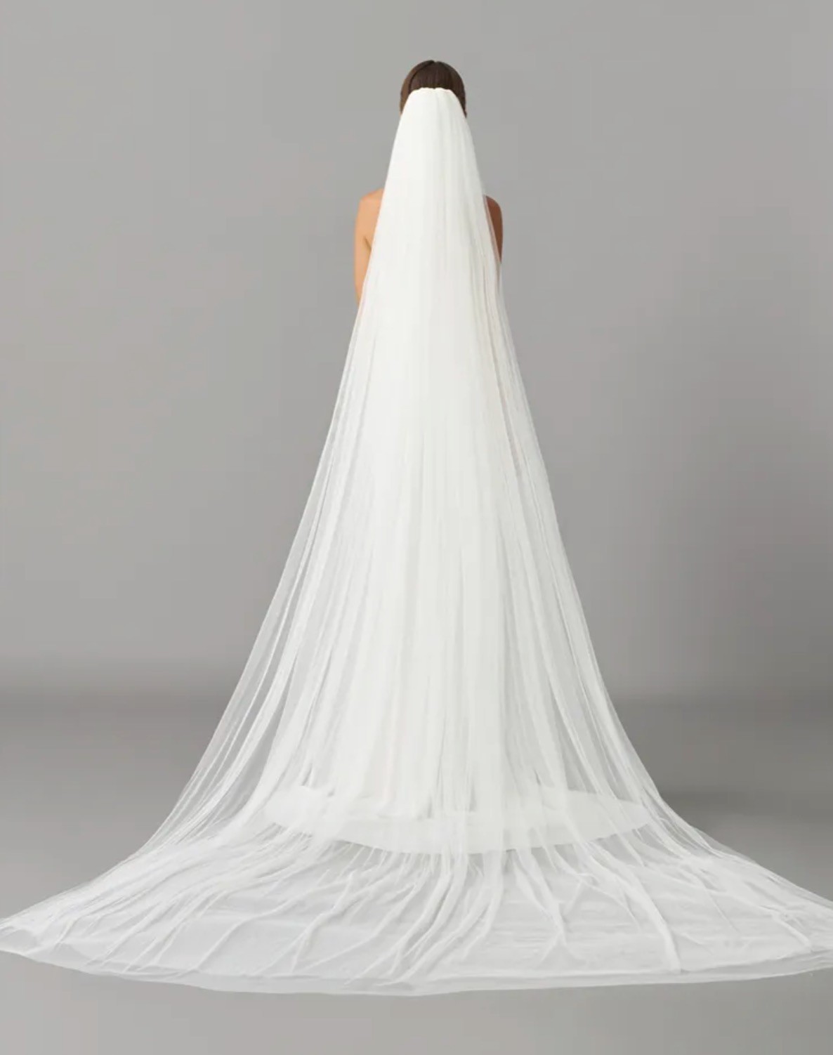 PRONOVIAS WEDDING VEIL – 108" (CATHEDRAL) – PURCHASED/MADE IN SPAIN – WORN ONCE!