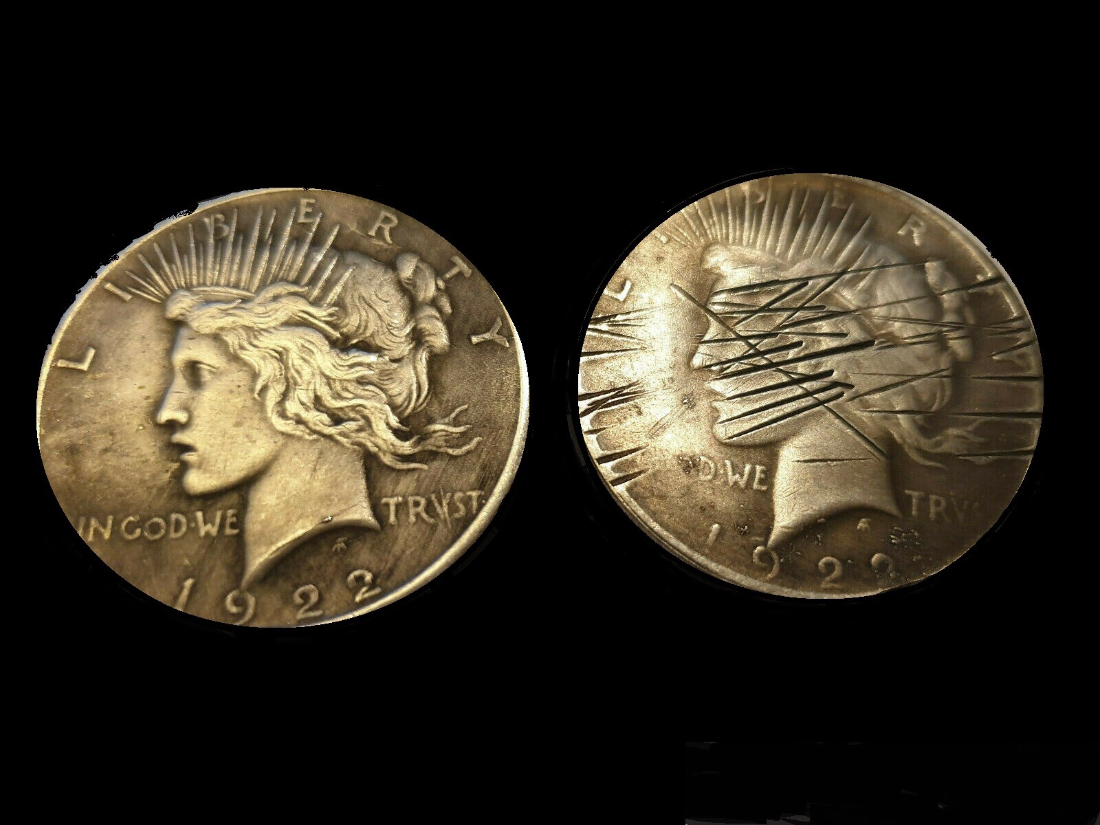 Two Face BATMAN Coin Harvey Dent Double Sided Heads SCRATCHED ON ONE SIDE