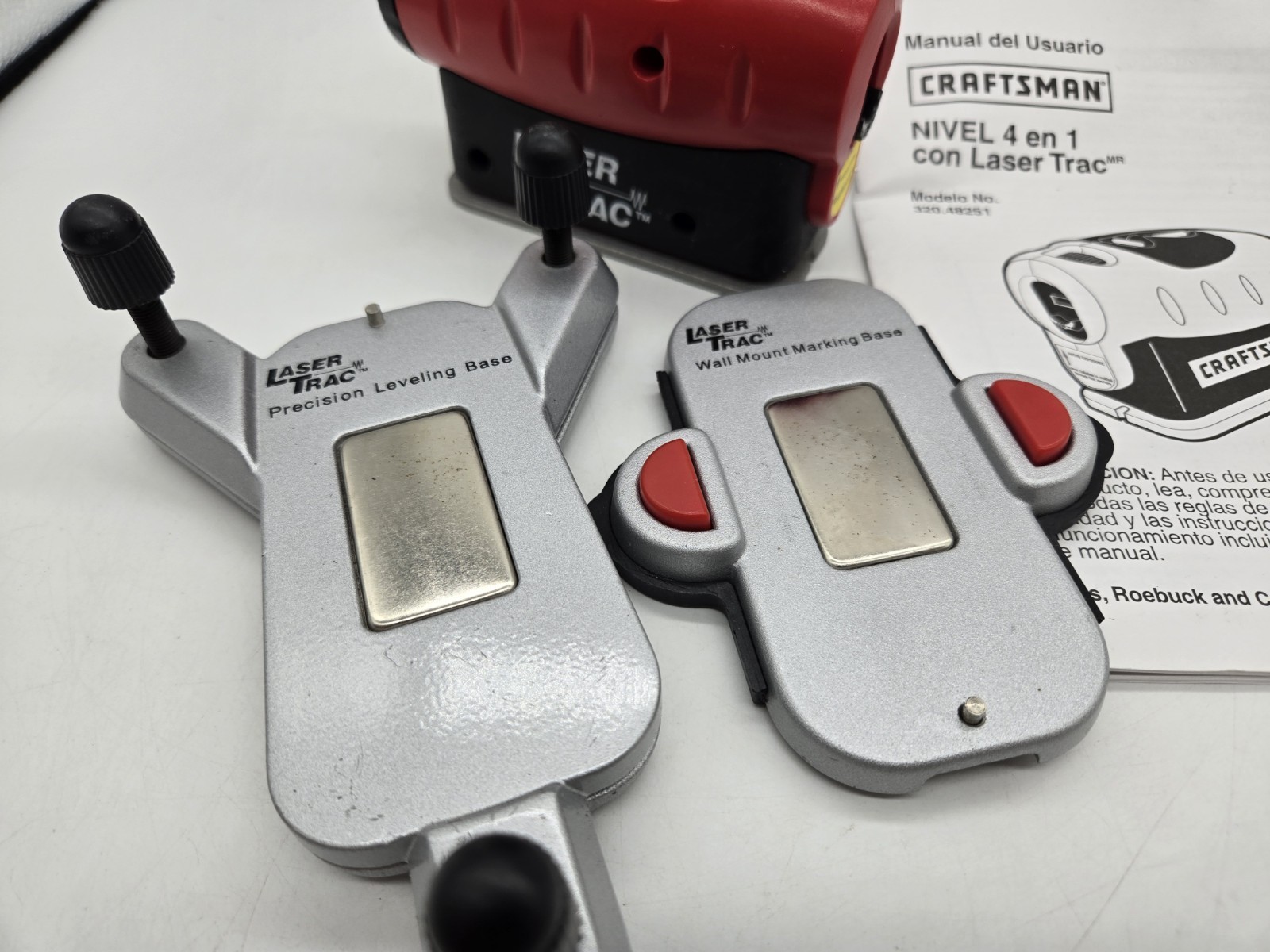 Craftsman 4-in-1 Laser Level with Laser Trac Model 948251