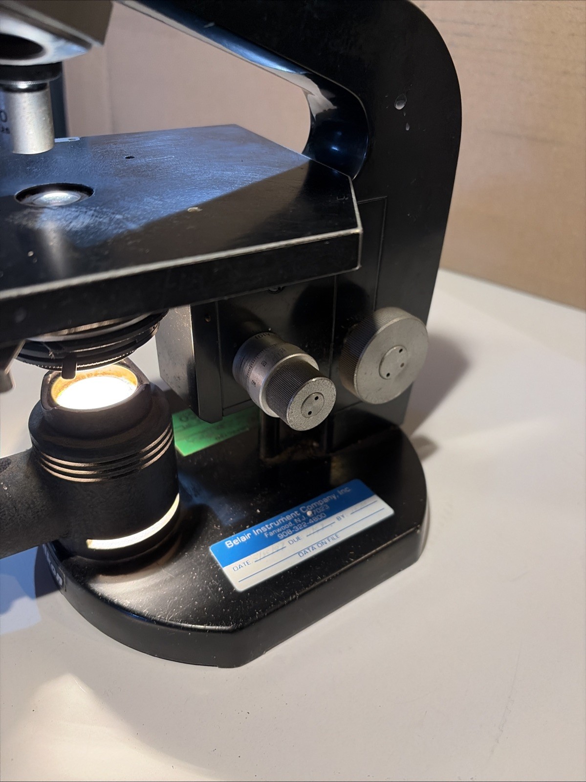 Vintage Nikon (Nippon Kogaku) 62437 Microscope Missing 3 Lens Light Works