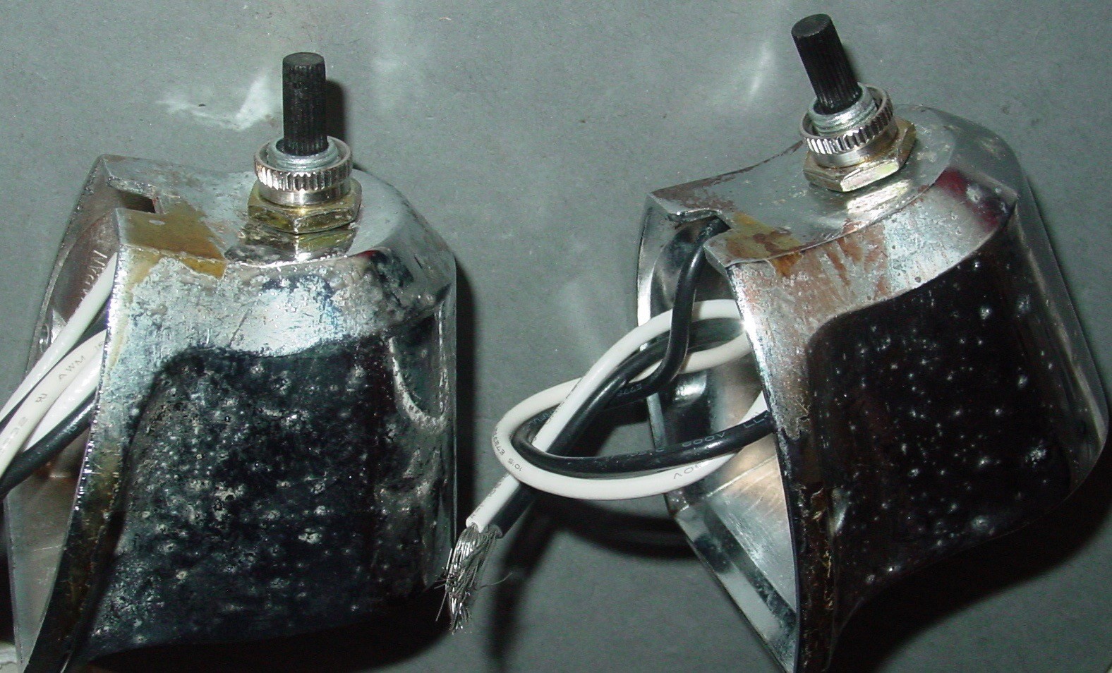 2 Vintage Boat Sconces Lot Art Deco Low Profile Compact Chrome Light Fixture