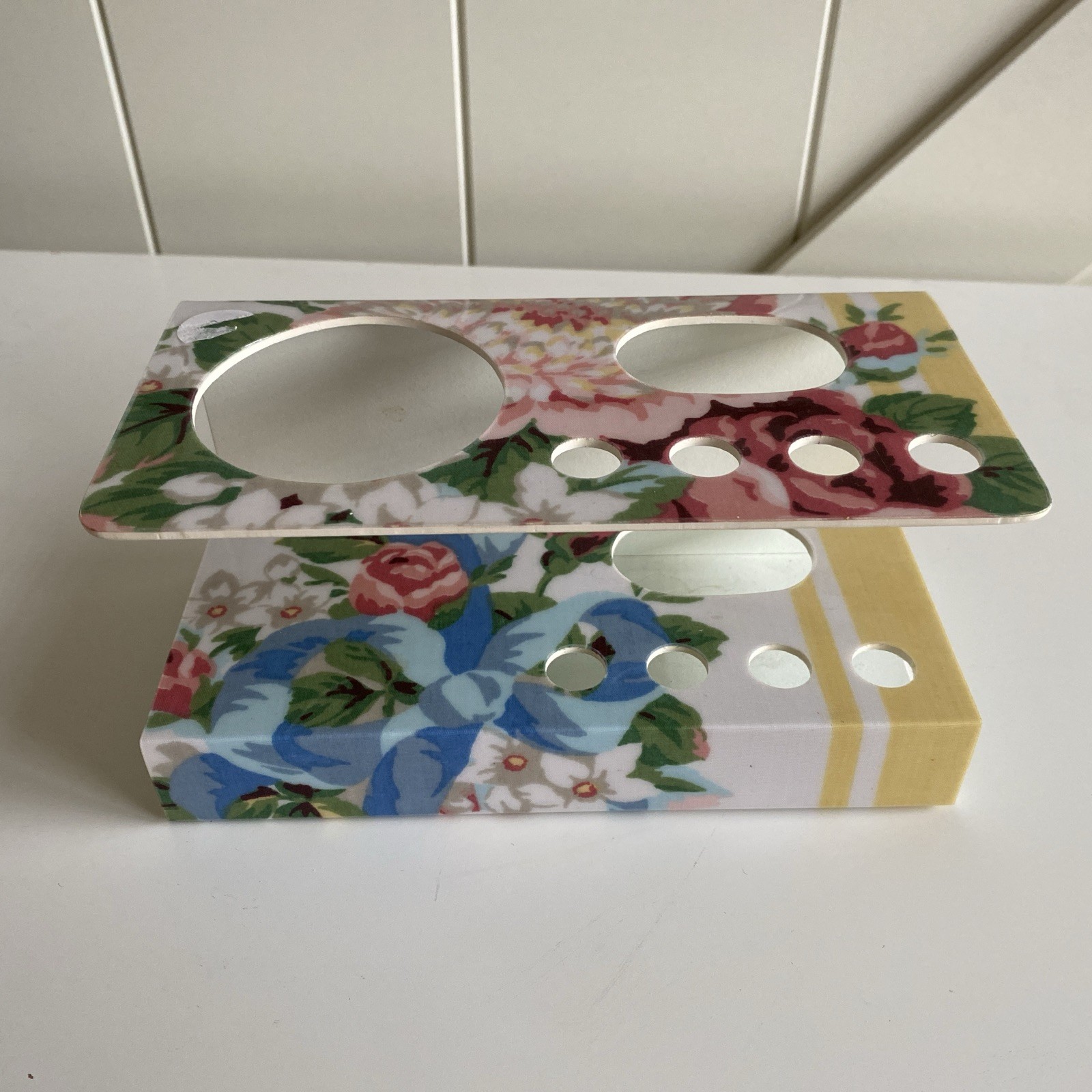 Croscill Princess Madison Bathroom Accessory For Tumbler Toothbrush Toothpaste