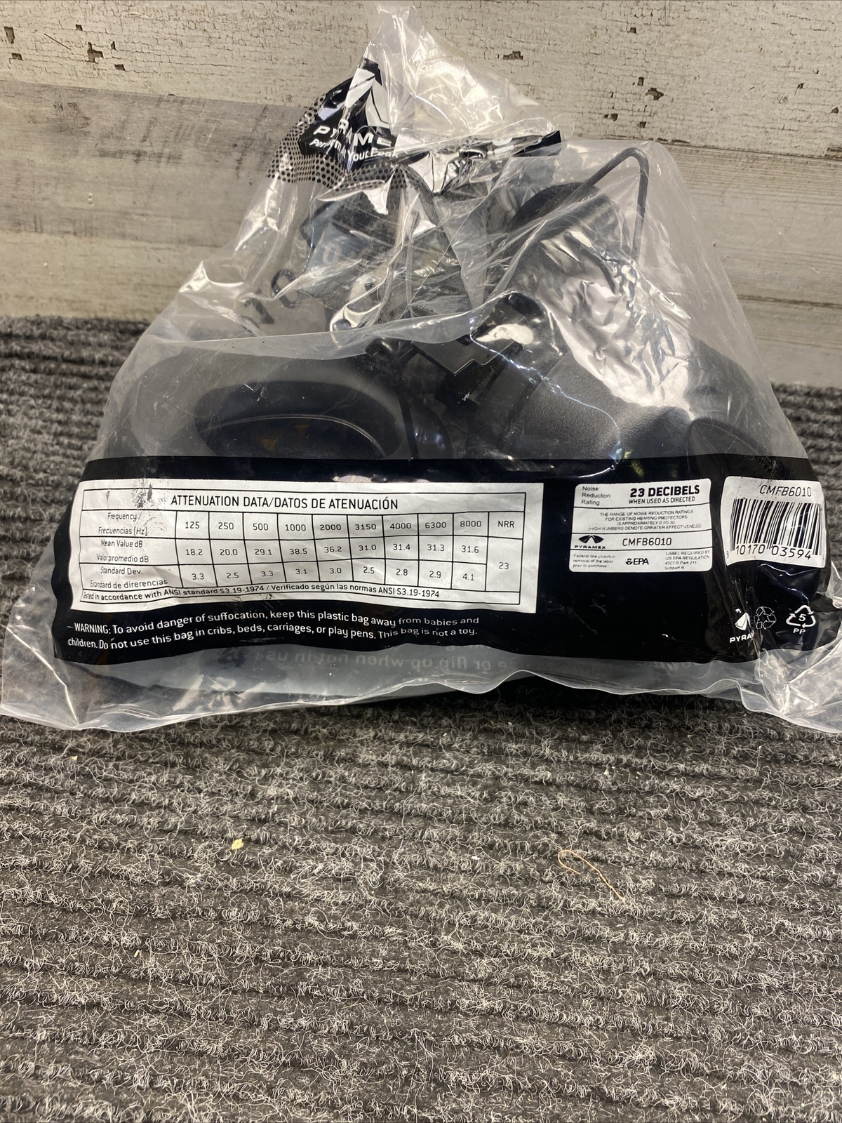 Pyramex Black Dielectric Hard Hat Cap Mounted Earmuffs, CMFB6010, NRR 23dB, New