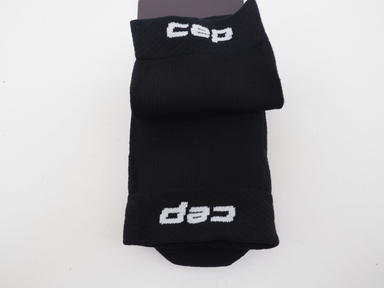 New! CEP Core Run Compression Socks Tall Mid Cushion Men's Size III Black