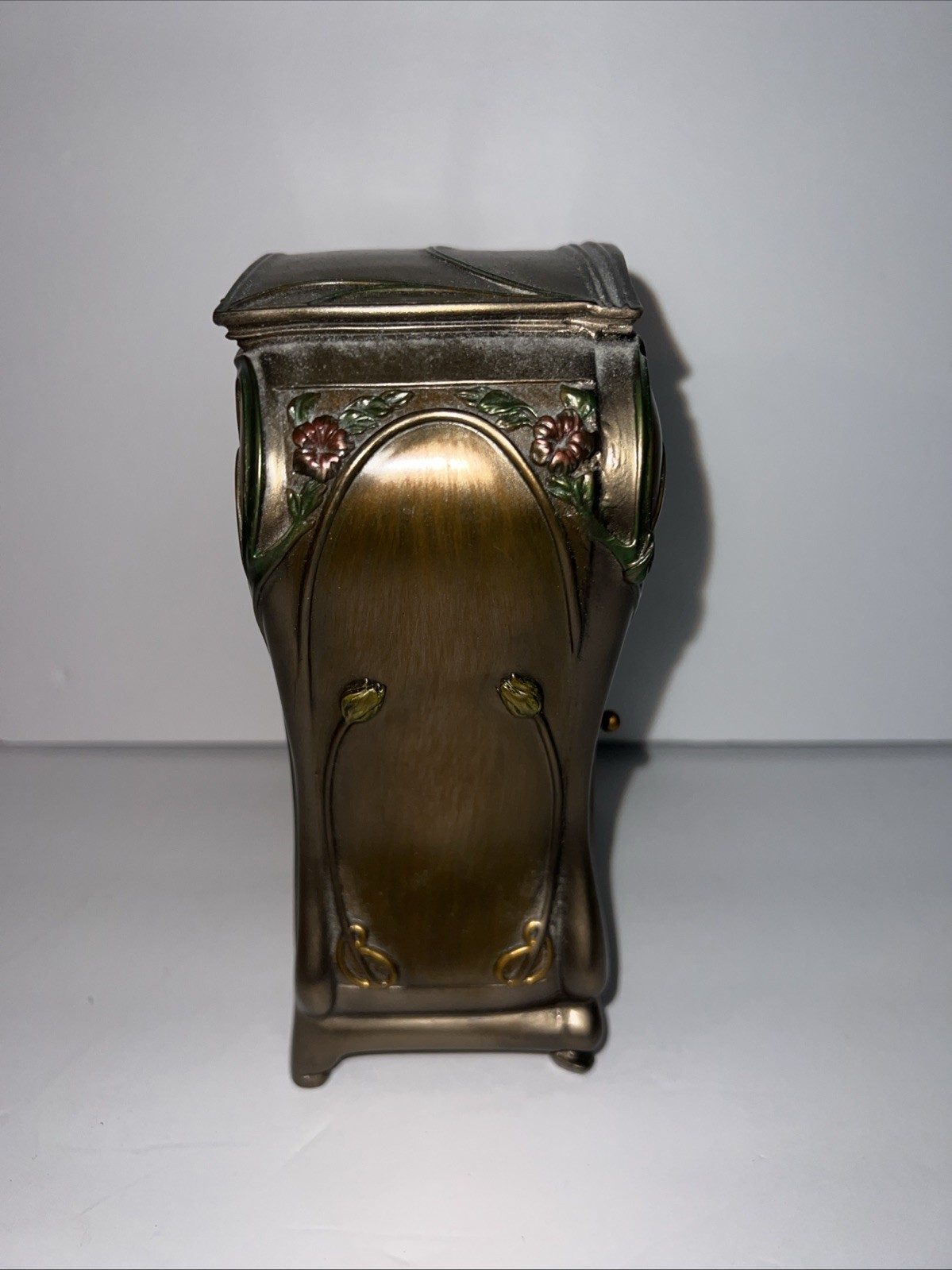 Chronicles of Narnia miniature magical wardrobe 7” Cabinet Jewelry Box