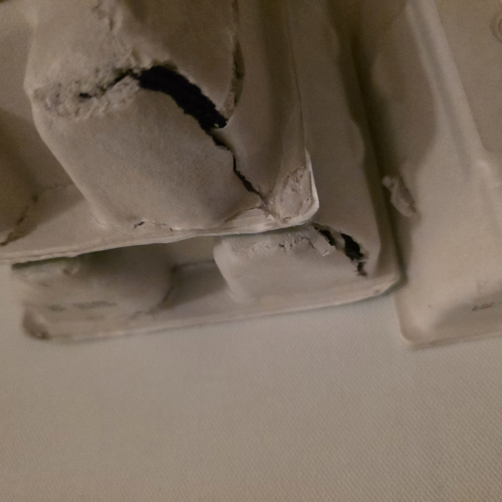 Flonase Allergy Relief Twin Pack *DMG* 2 X 144 (288) Sprays Exp 2027-28