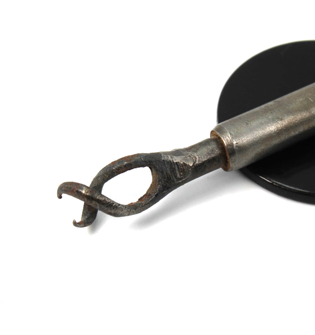 Antique Iron CLEANING TOW WORM for Musket - Civil War era Puller 19th century