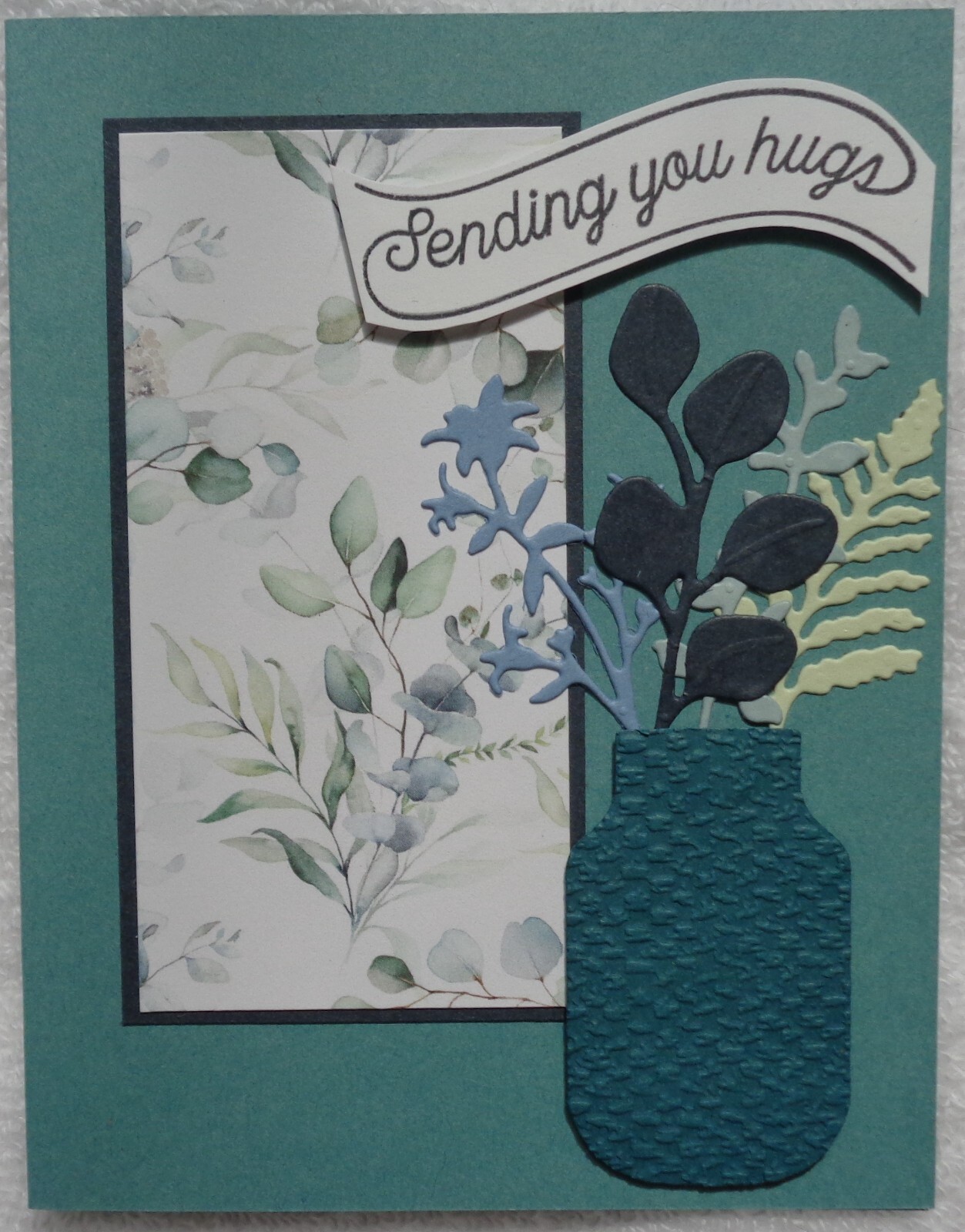 Stampin Up! Card Kit BEAUTIFUL BLUES & GREENS Sending You Hugs Vase FRIENDSHIP