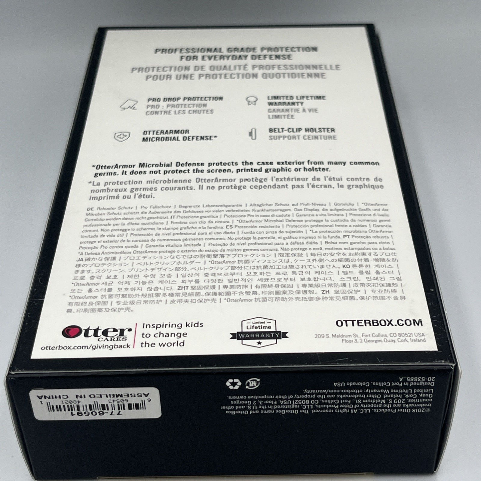 OtterBox 77-60591 Defender Pro Series Case for iPhone SE (2nd Gen) iPhone 7 & 8