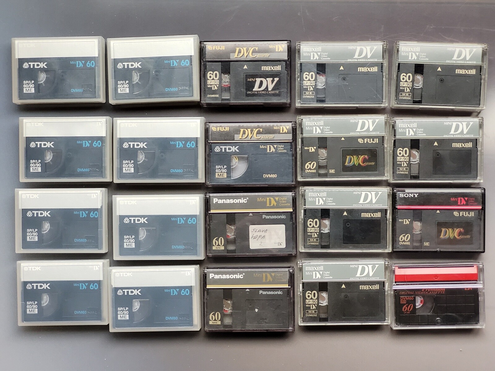 Lot of 21 mini DV 60 LP90 Video Cassette TDK, FUJI, maxell, Sony, Panasonic 2007