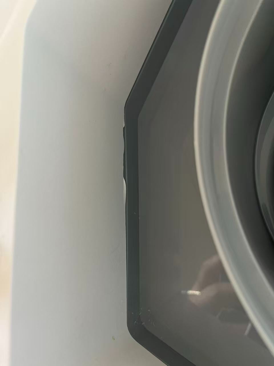 MODIWELL Dry Flush Toilet, LE-310 White, Used-Class C