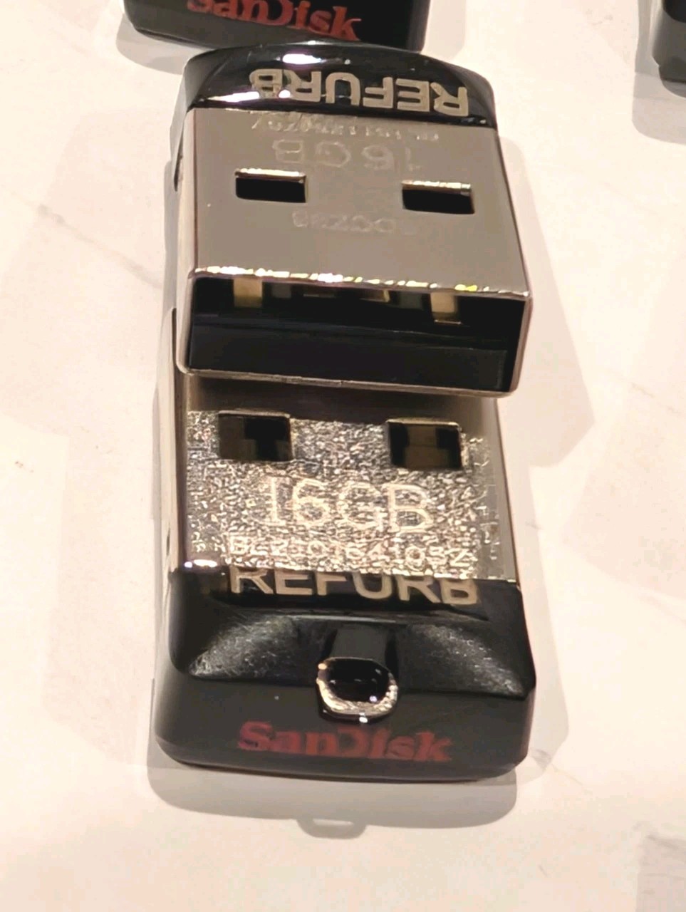 10ea SanDisk Cruzer Fit 16GB USB Flash Drive USB2.0 SDCZ33-016G