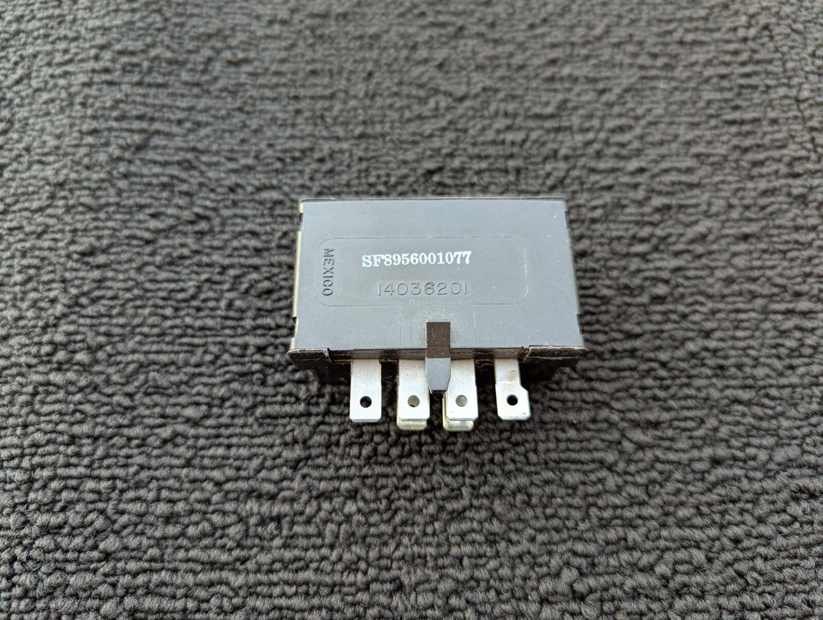 Jeep Cherokee Door Ajar Buzzer Warning SF8956001077 14036201 - FREE SHIPPING