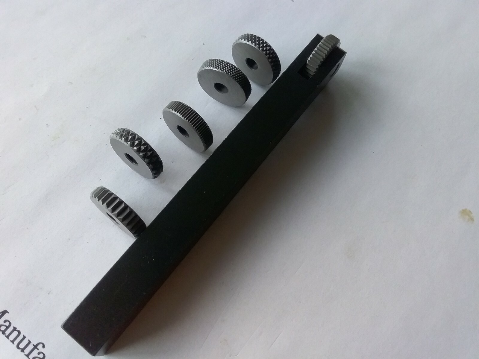 Knurling Tool 7pc Kit 3/8x4" Shank 6 HSS knurls included IN-GHT-7445 --new