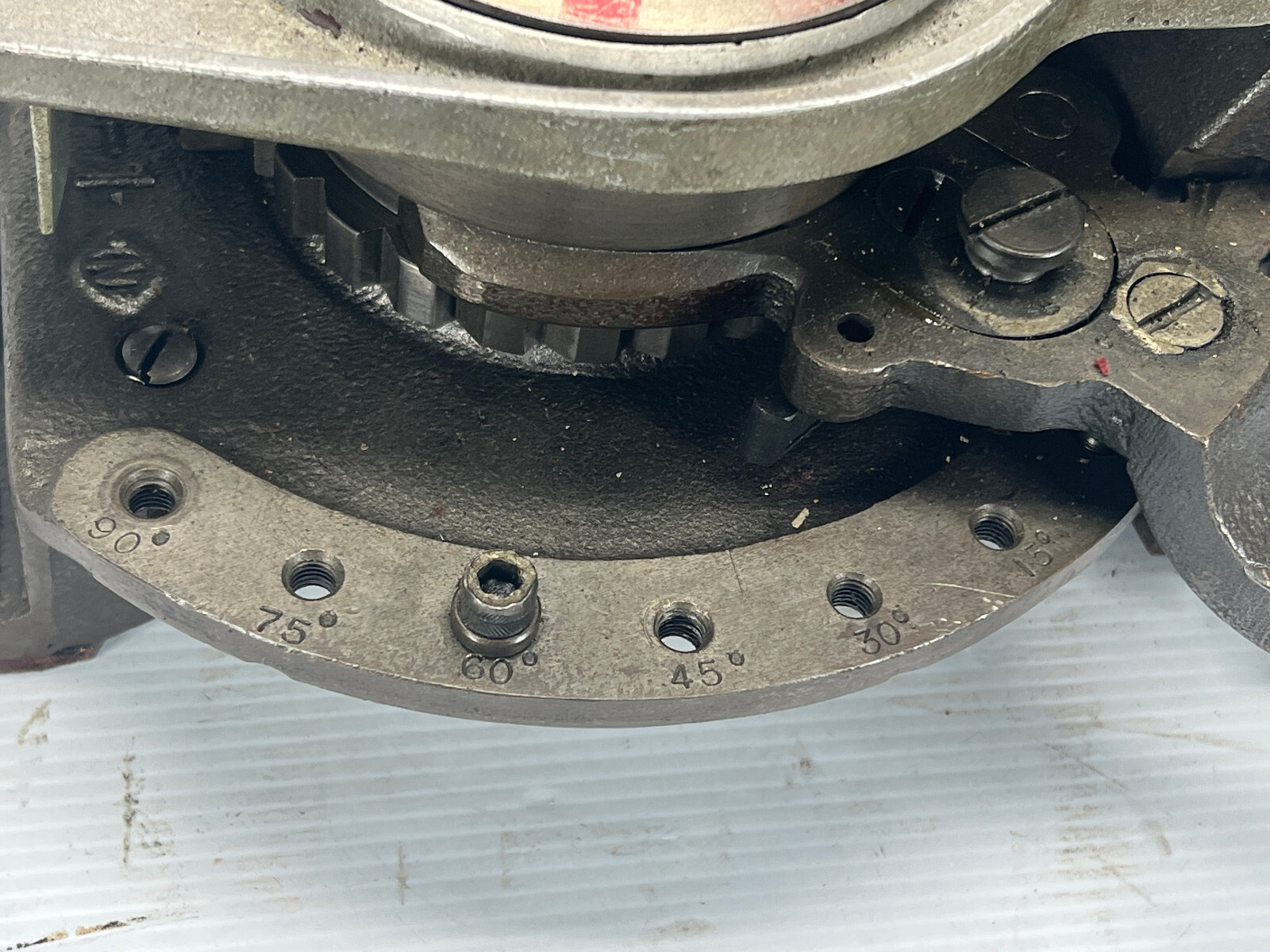 EARLY COLLET INDEXER COLLET FIXTURE MACHINE (CRACK ON TOP)