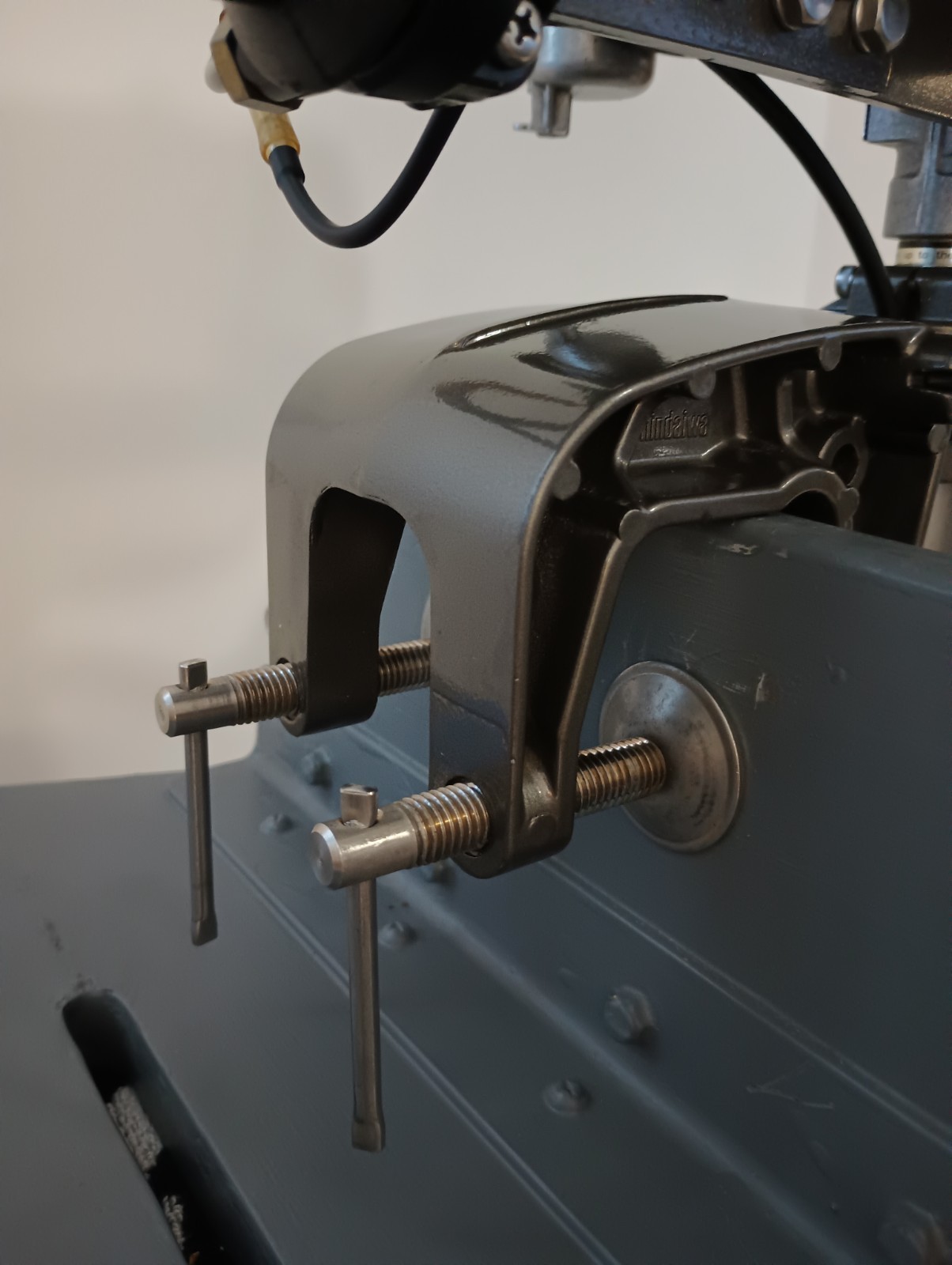 2.7hp cruise n carry outboard