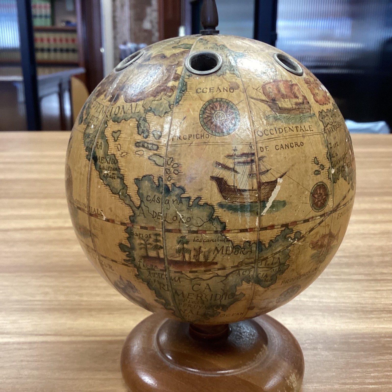 Vintage Wooden Earth Globe Pencil Pen Holder 4.5" Tall Desk Accessory