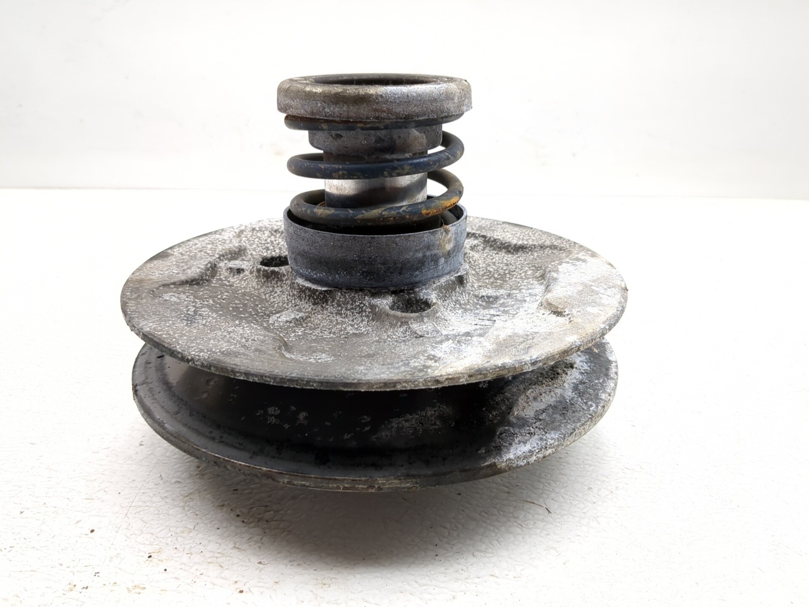 08-13 Kawasaki Teryx KRF 750 CVT Secondary Driven Clutch Assembly