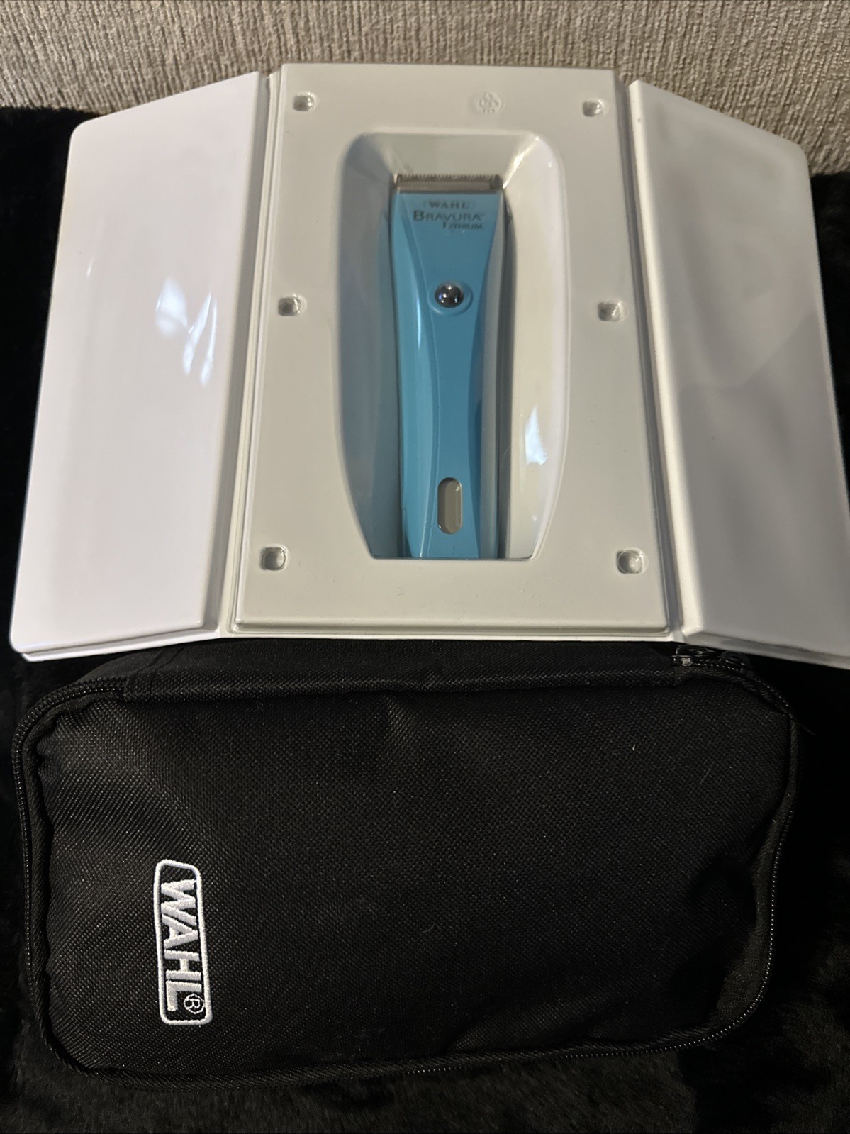 Wahl Bravura Pro Lithium Cordless Animal Clipper Turquoise - New
