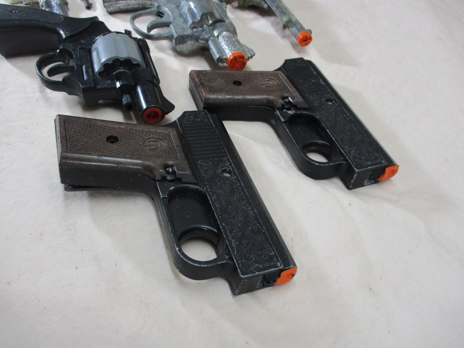 Vintage Die Cast, Metal & Plastic Toy Cap Guns Lot