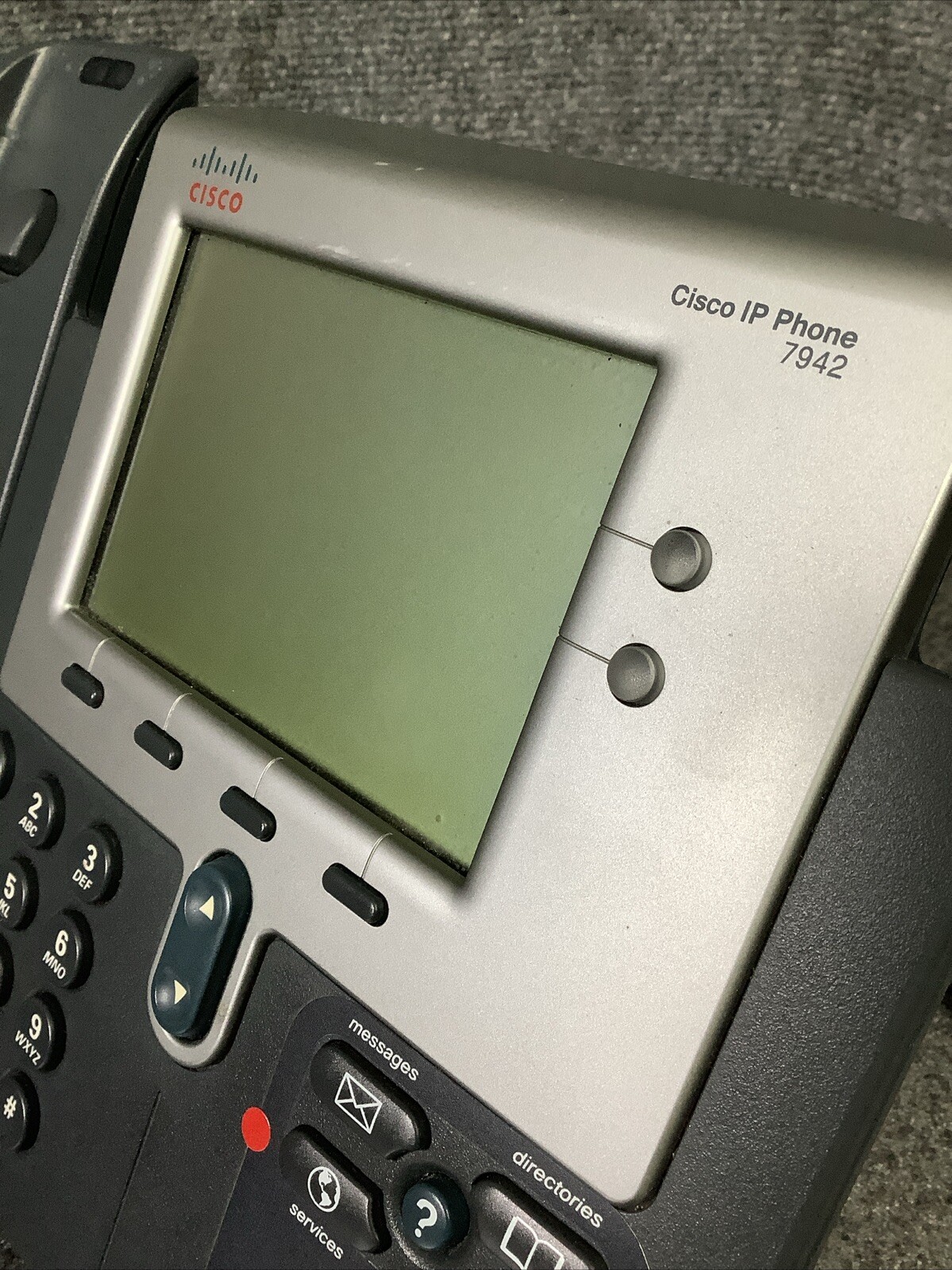Cisco 7942G IP VoIP Telephone Phone 7942 (CP-7942G)