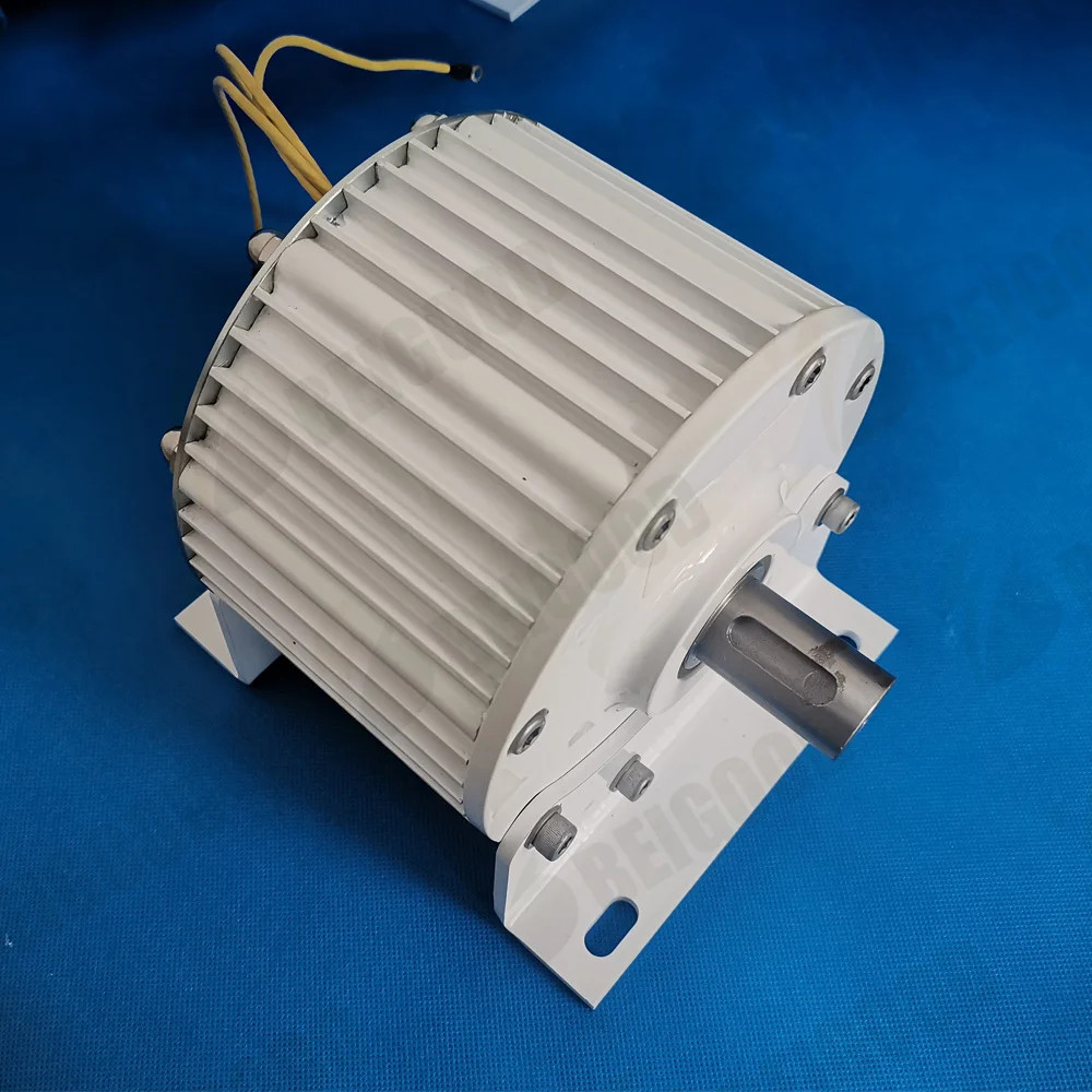 Generator System 1000-5000W 50HZ 12V-380V Gearless Permanent Magnet Generator