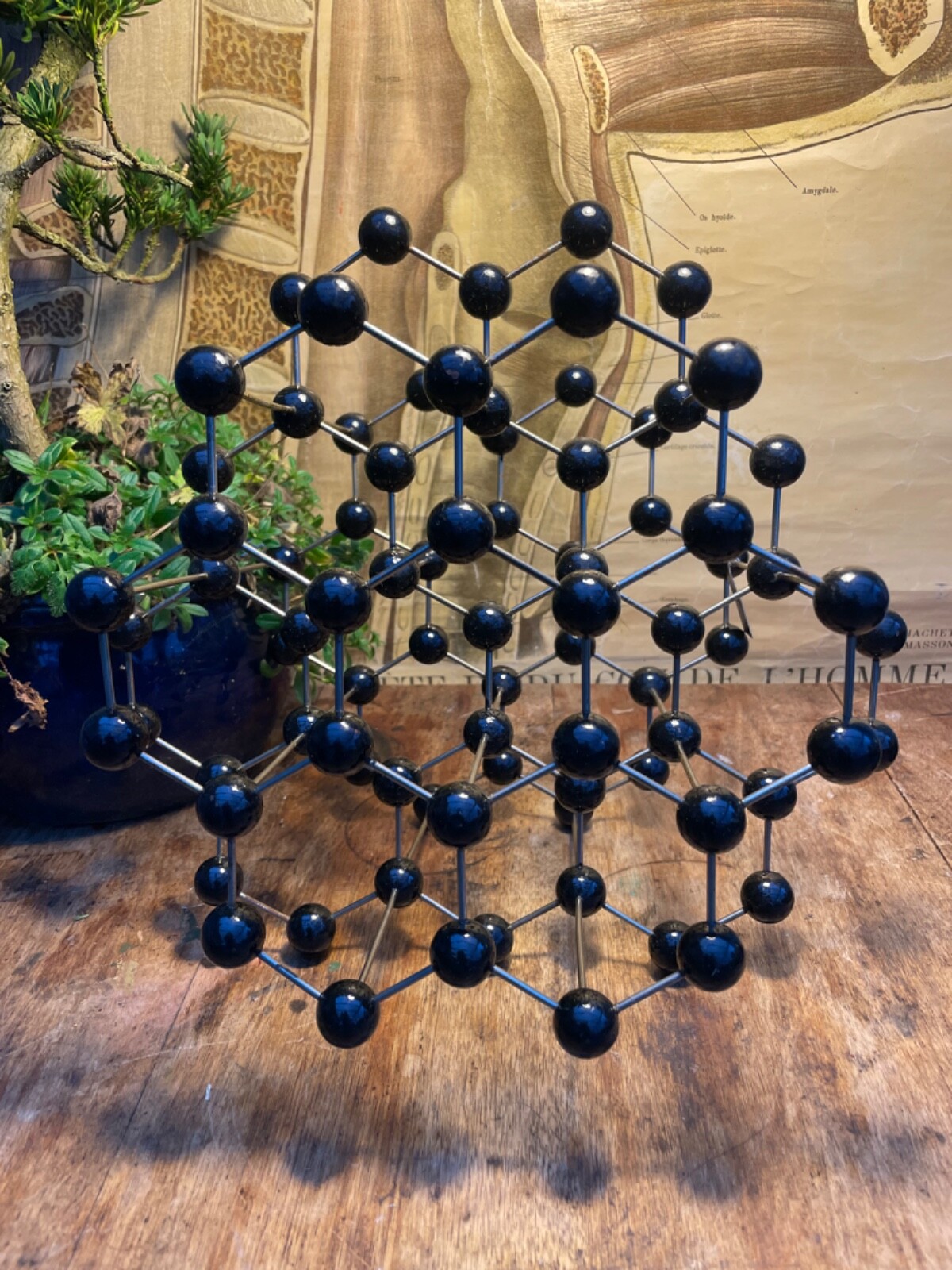 Vintage GRAPHITE educational atomic molecular model chemistry crystal structure