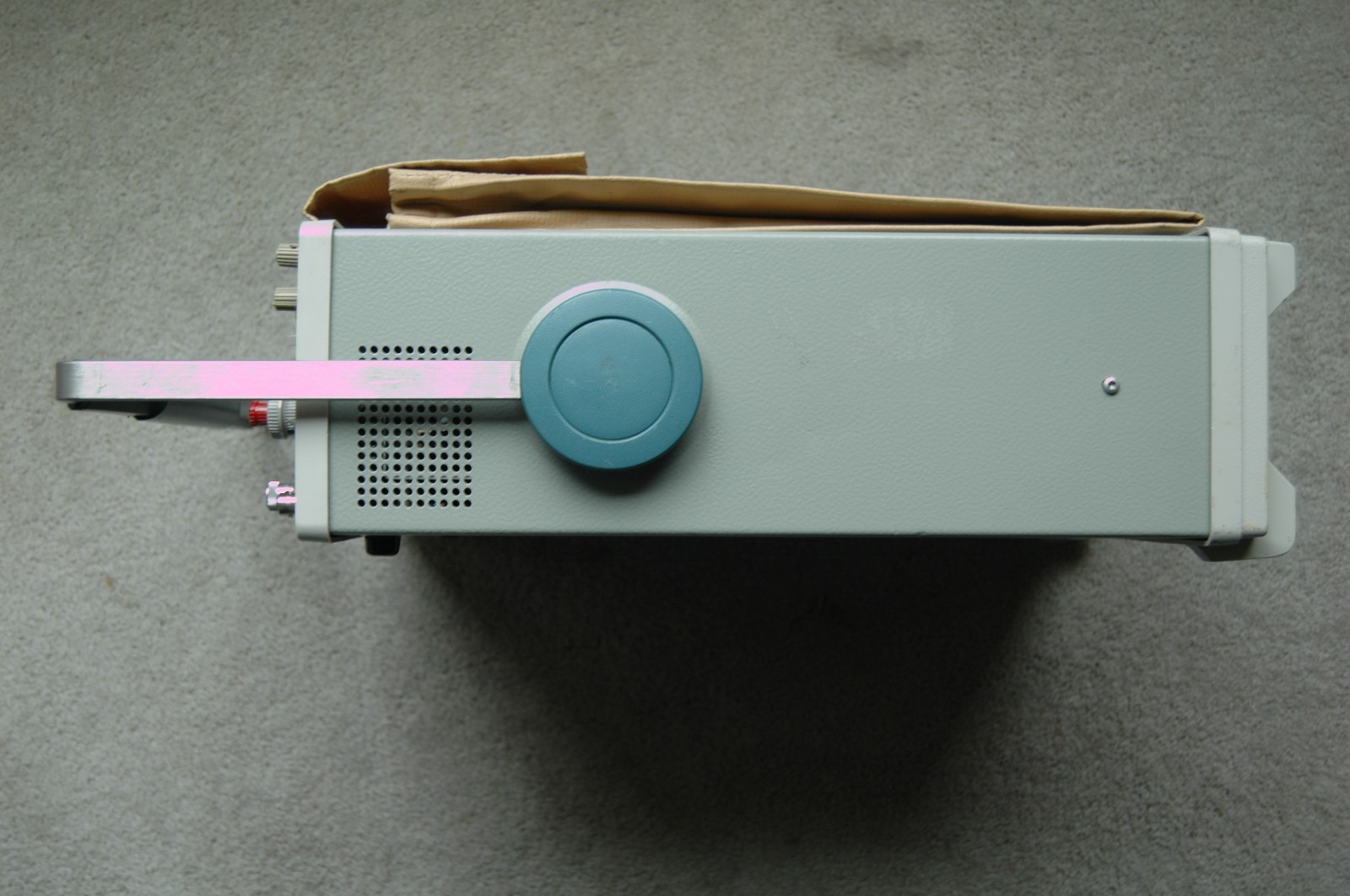 Tektronix 2235 AN/USM488 100MHz Two Channel Oscilloscope, Two Probes, Power Cord