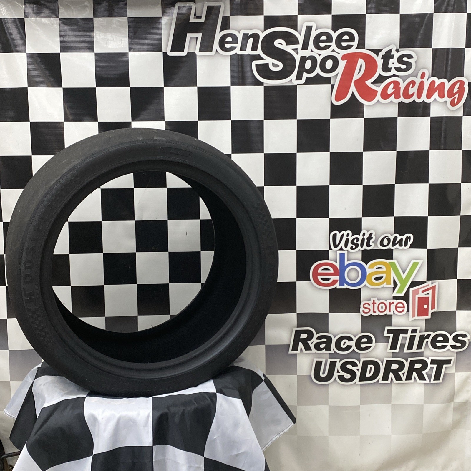 438-1 USDRRT HOOSIER DOT AutoX / Road Race Tires 315/30 ZR18 A7