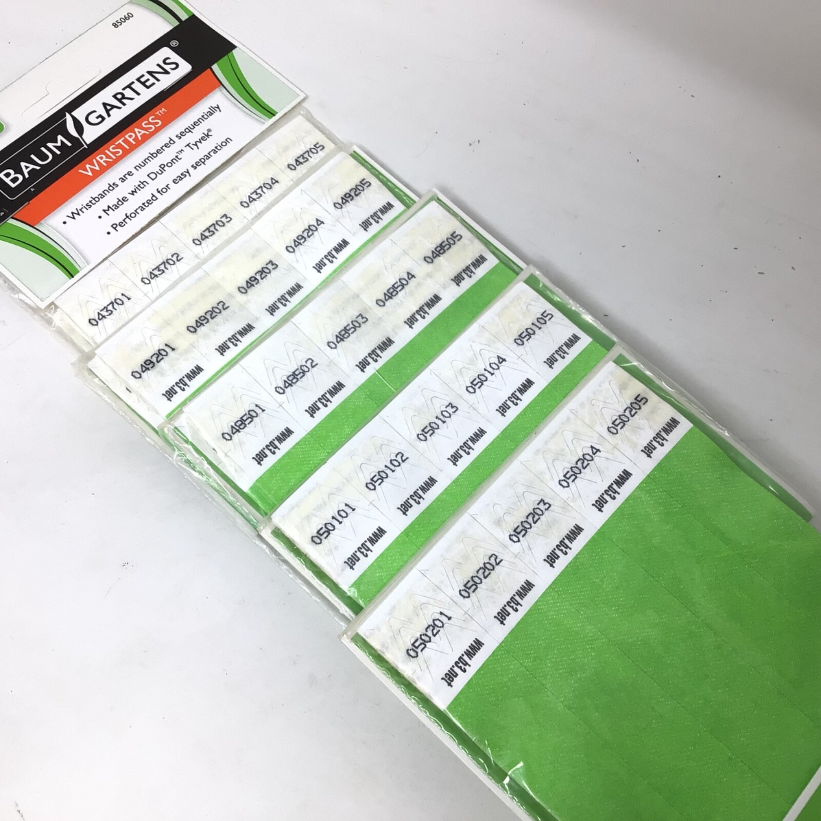 500 Count Tyvek Baumgartens Wristband Wristpass 85060 Security numbered Green