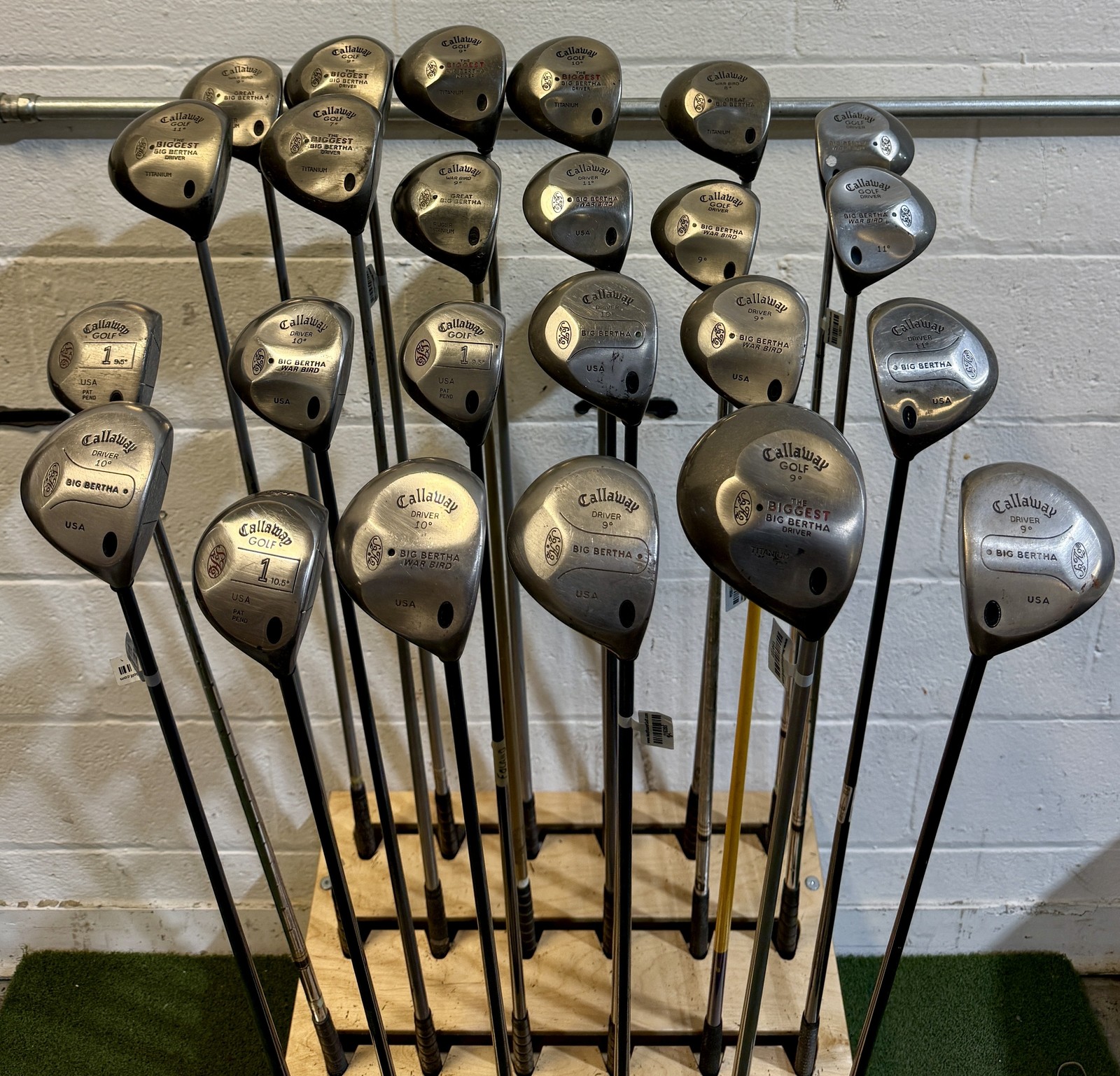 Wholesale Lot of 30 Golf Clubs - Callaway Warbird Drivers - Various Lofts/Flexes