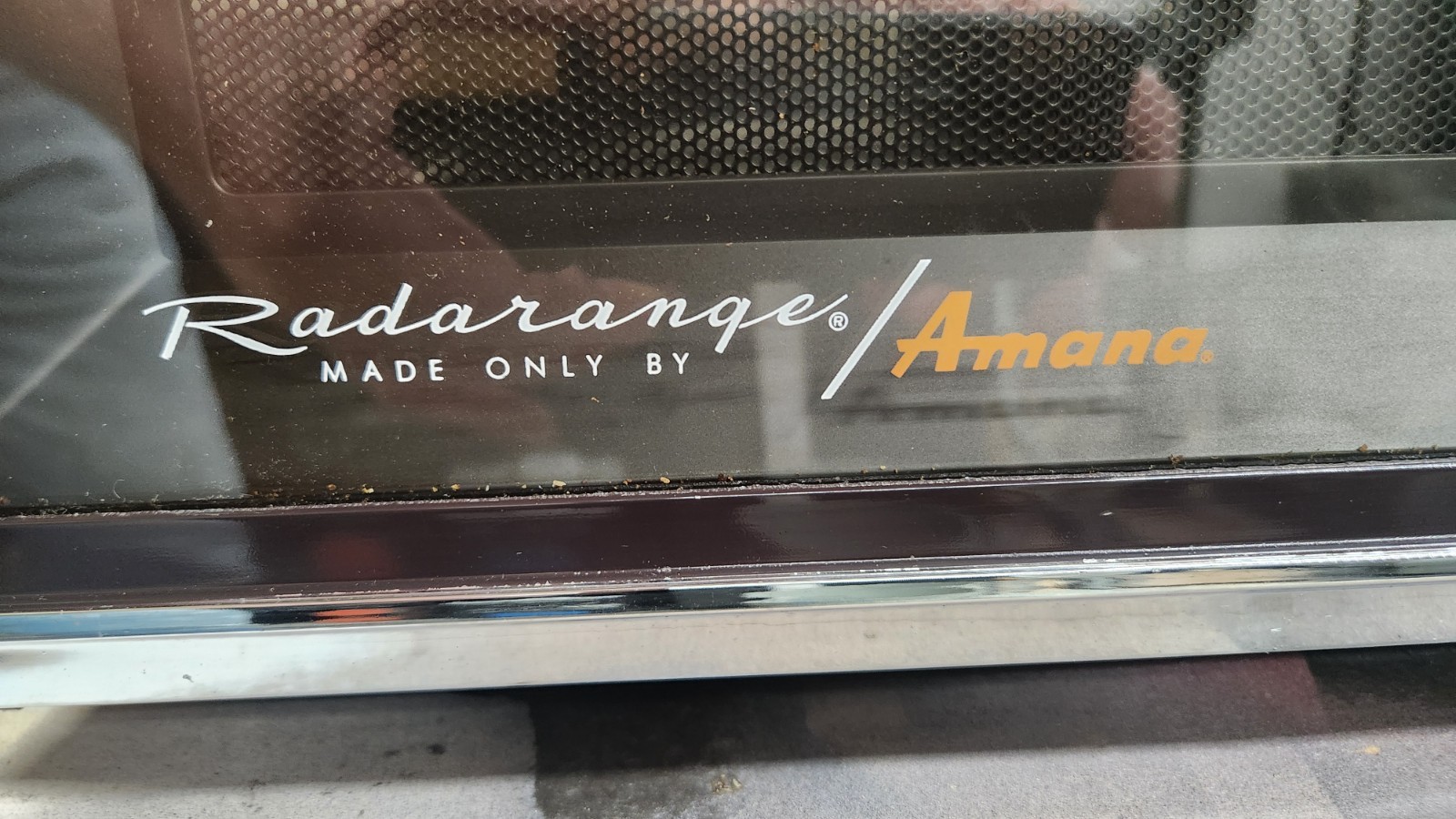 Chrome Amana Radarange Touchmatic Microwave RR-820 Very clean, orig box WORKS!
