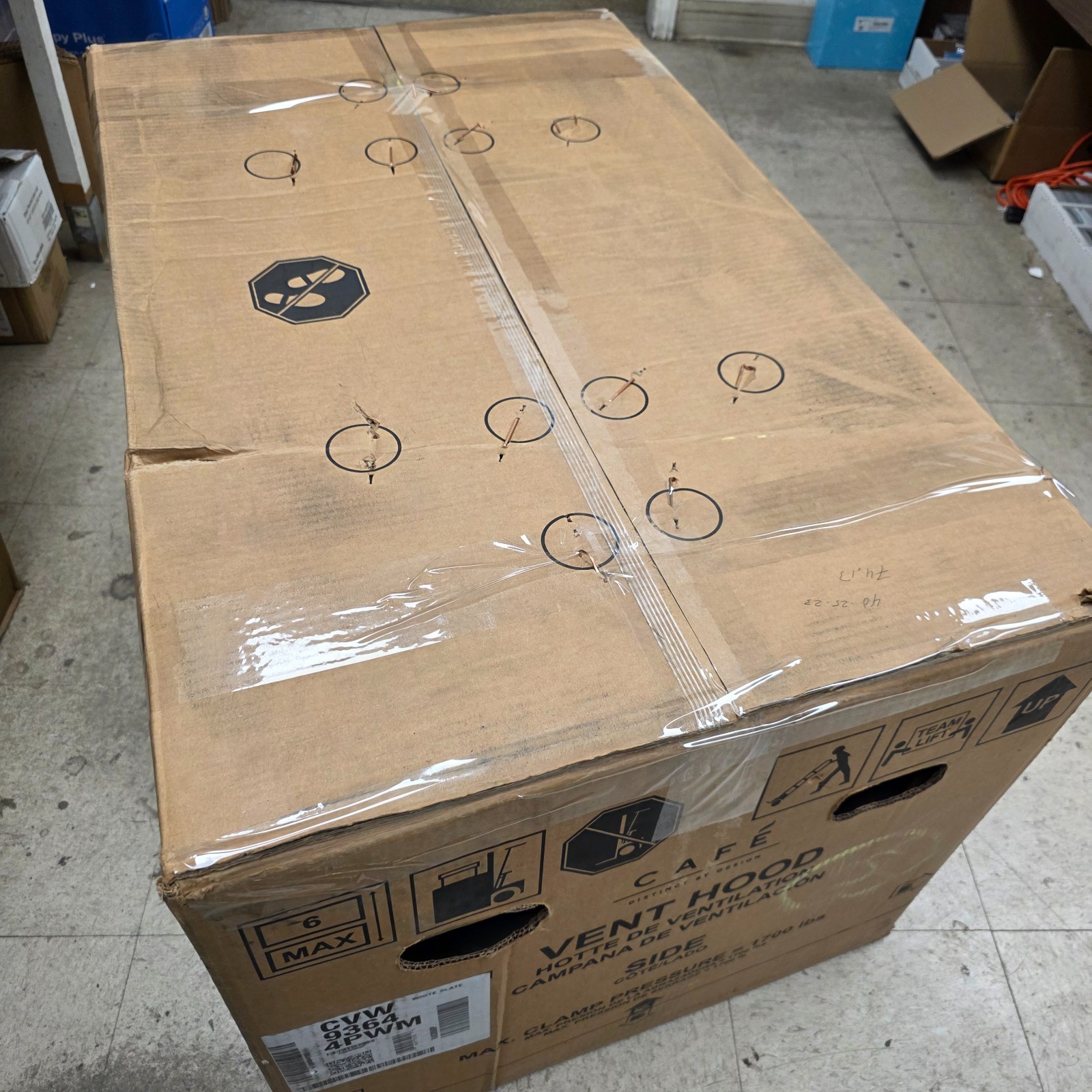 CAFÉ 36" Commercial Hood | Matte White | CVW93644PWM