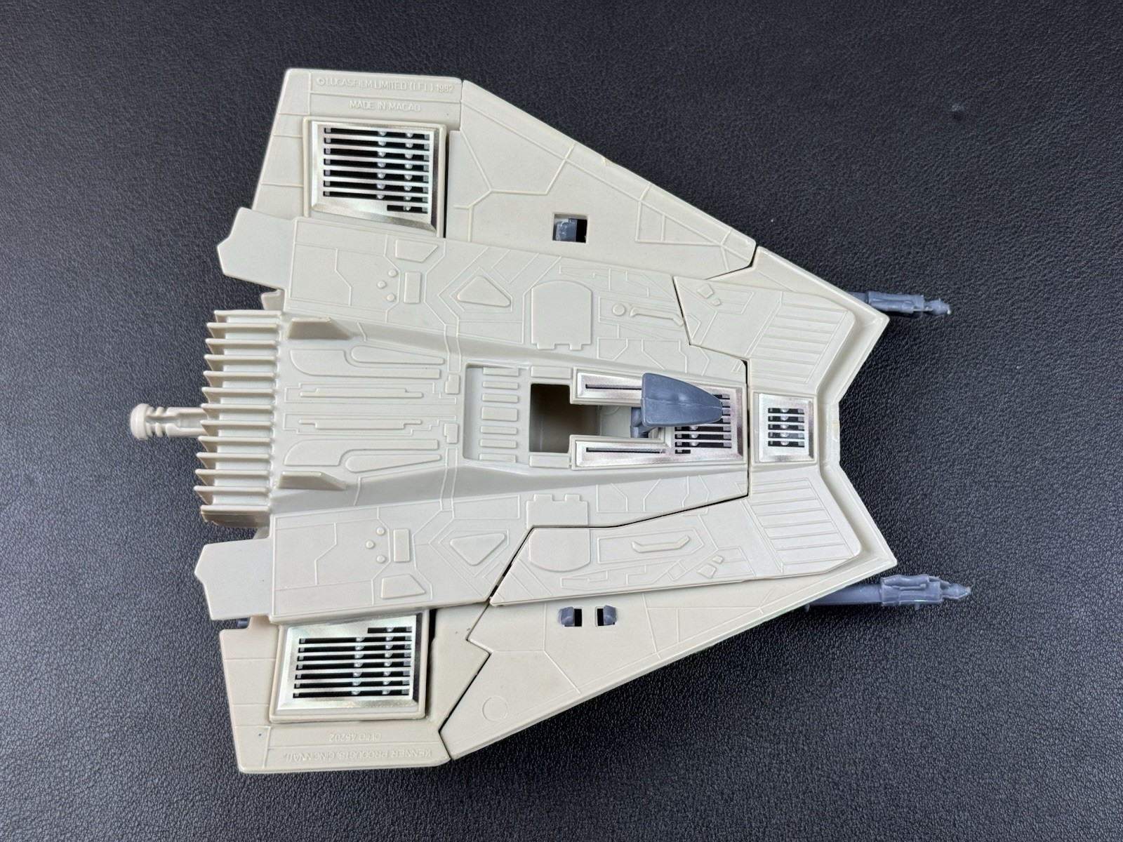 Star Wars Snowspeeder 1982 Kenner Micro Collection with both die cast figures