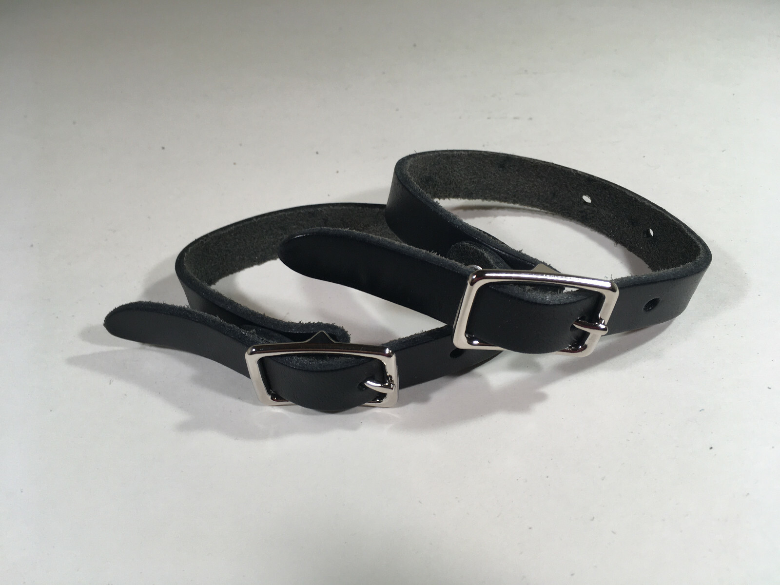 Stirrup Hobbles - Straight - Black English Bridle - 1 Pair (F565)