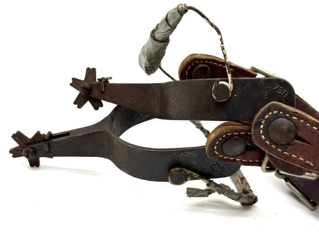 Vintage Rugged Heavy Duty Spurs & Leather Straps Cowboy Rodeo Bull Bronc Riding