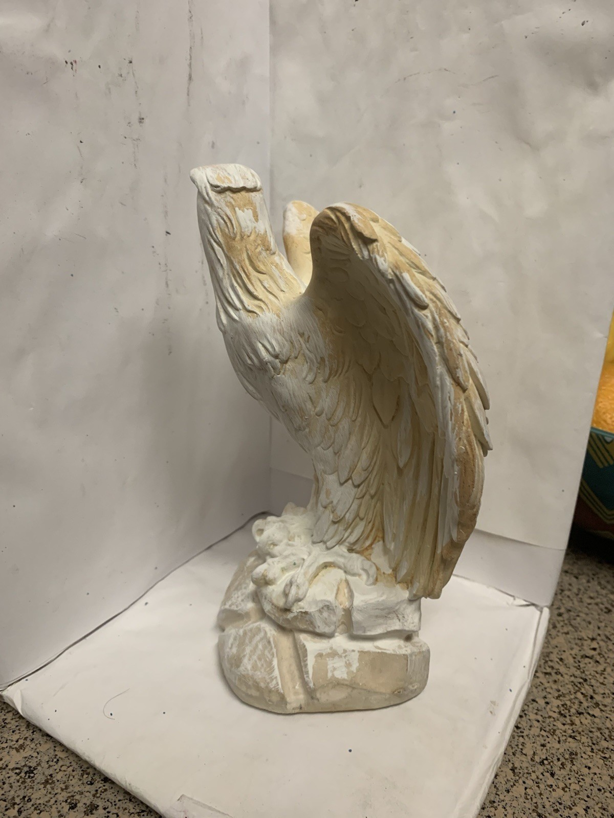 LATEX RUBBER MOLD + Fiberglass Glass Casing Of An Eagle, Bird YKM-L5118A