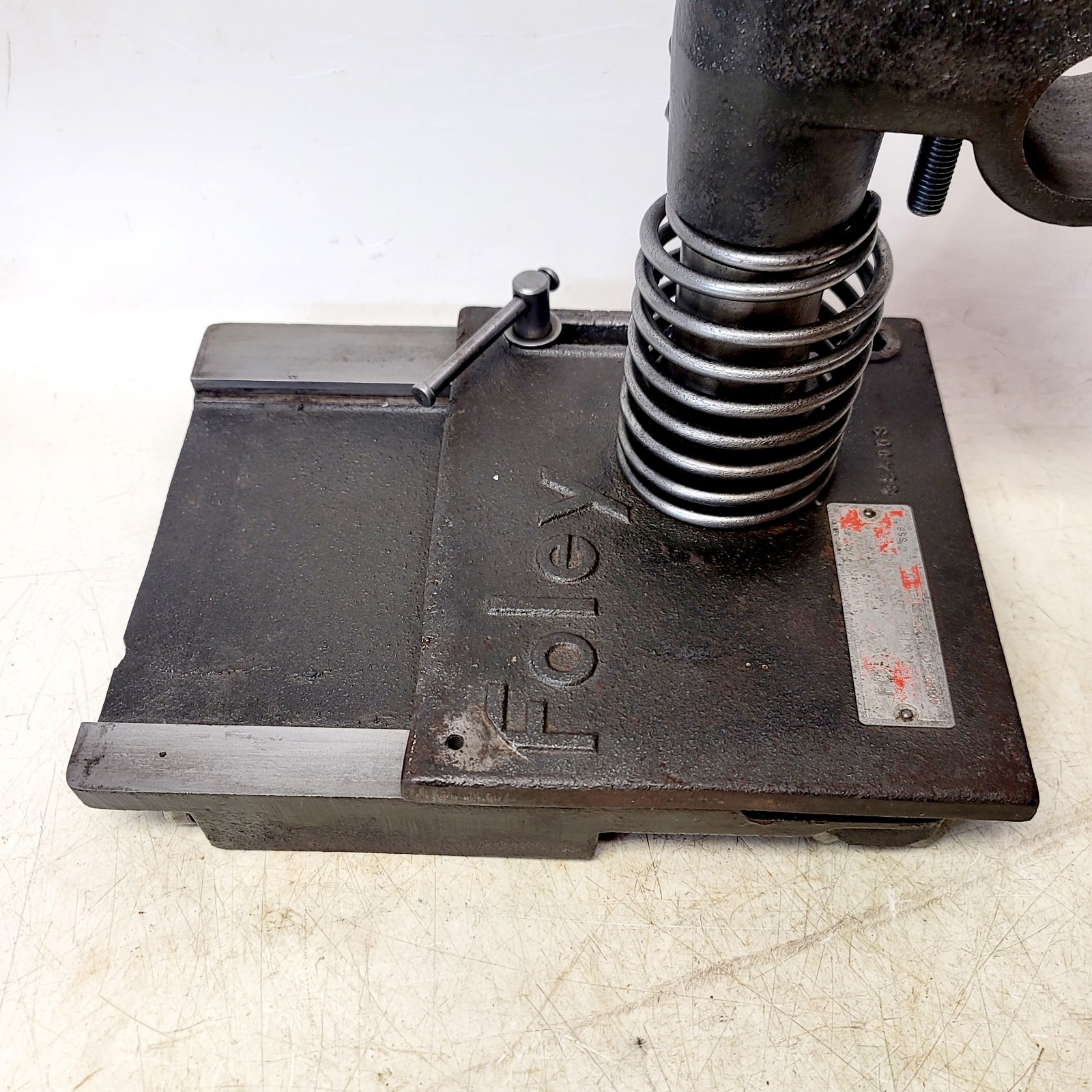 Foley 355 Knife Grinder Sled Carriage Assembly – Vintage Tool Part