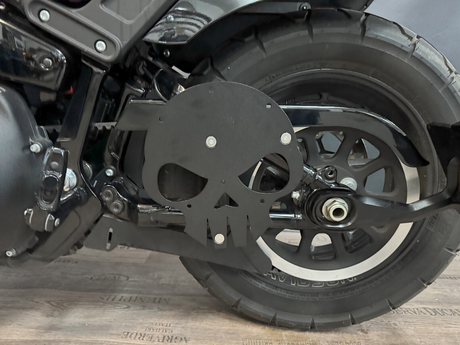 Swing Bag Odin Blackline + Soft XS 2018 Holder Compatible With Harley Davidson