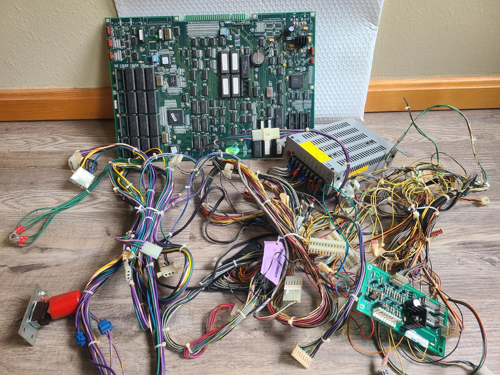 Golden Tee 98 Pro PCB Board Incredible Technologies JAMMA GT98 Untested