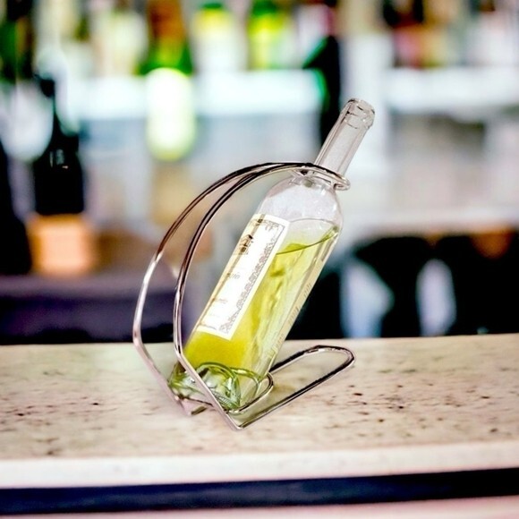 Brookstone Chrome Wine Holder Serving Arc Bottle Cradle Decanter Stand NIB