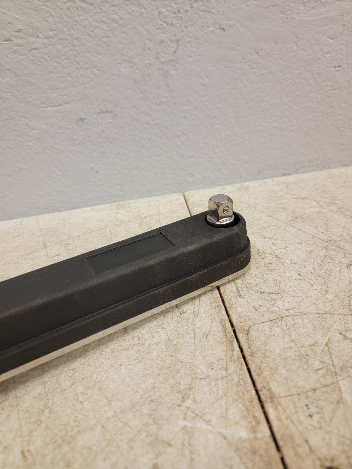 Proto J6125F Dial Torque Wrench Range 0-250 FT. LB. 1/2" Drive USED Once