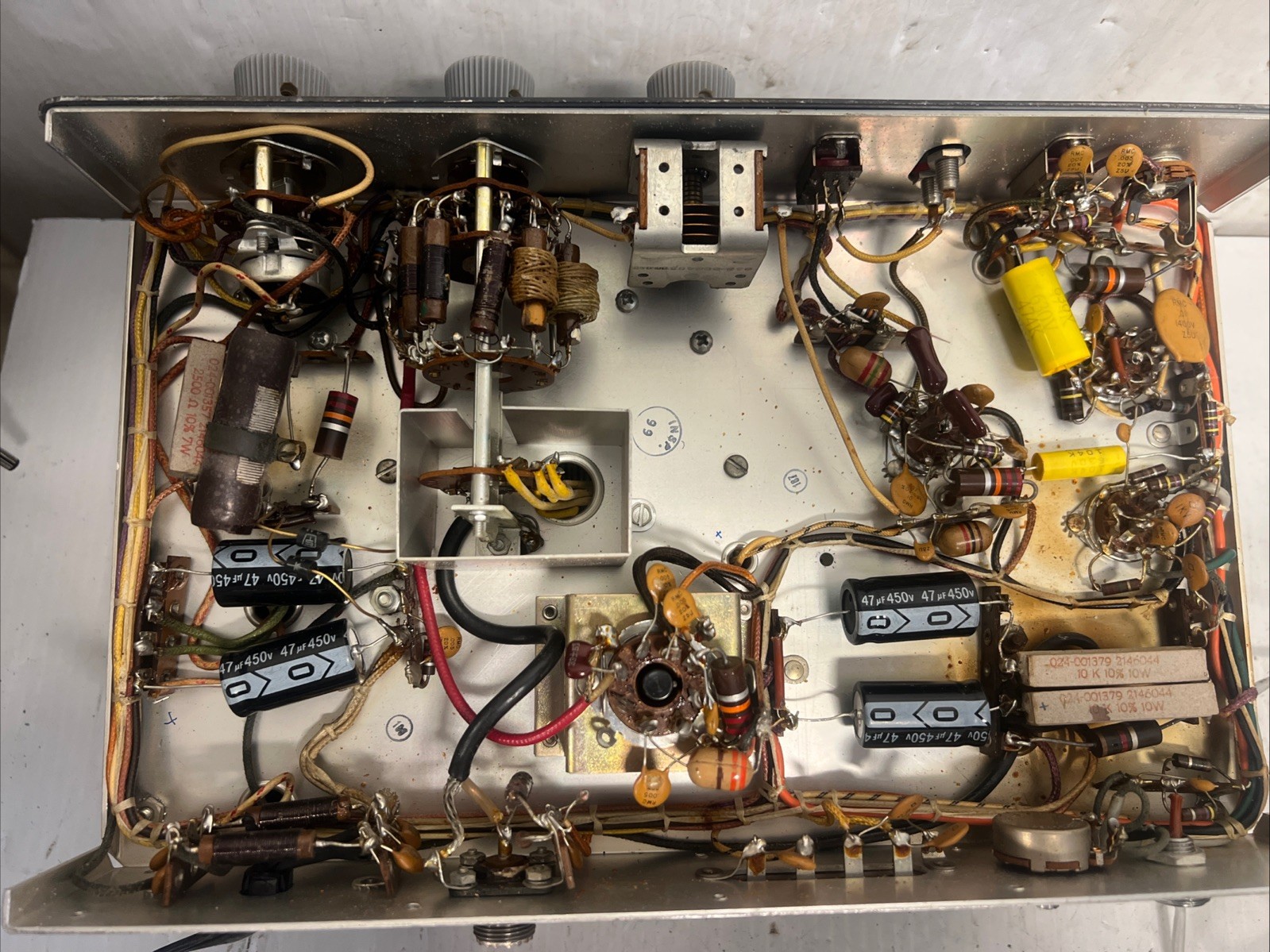 Hallicrafters HT-40 Radio Transmitter Re-Capped Works Please Read description.