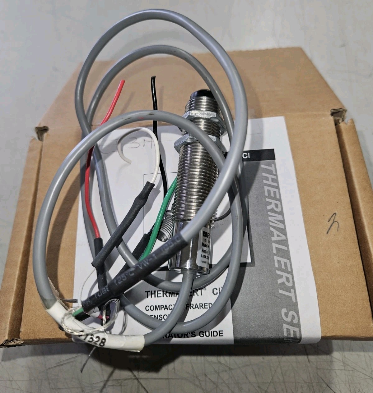Fluke Raytek Thermalert CI Compact Infrared Tempature Sensor RAYCI3A Shielded IR