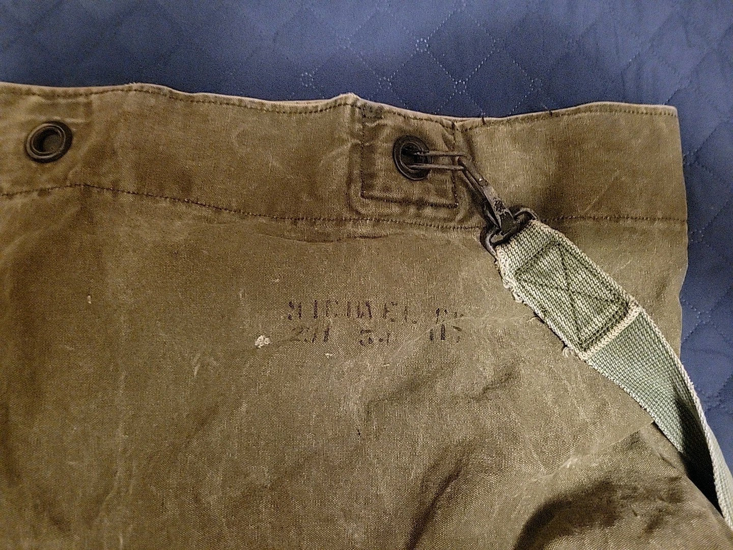 Vietnam War Era US Military OD Green Canvas Duck Duffle Duffel Bag Rucksack Vtg