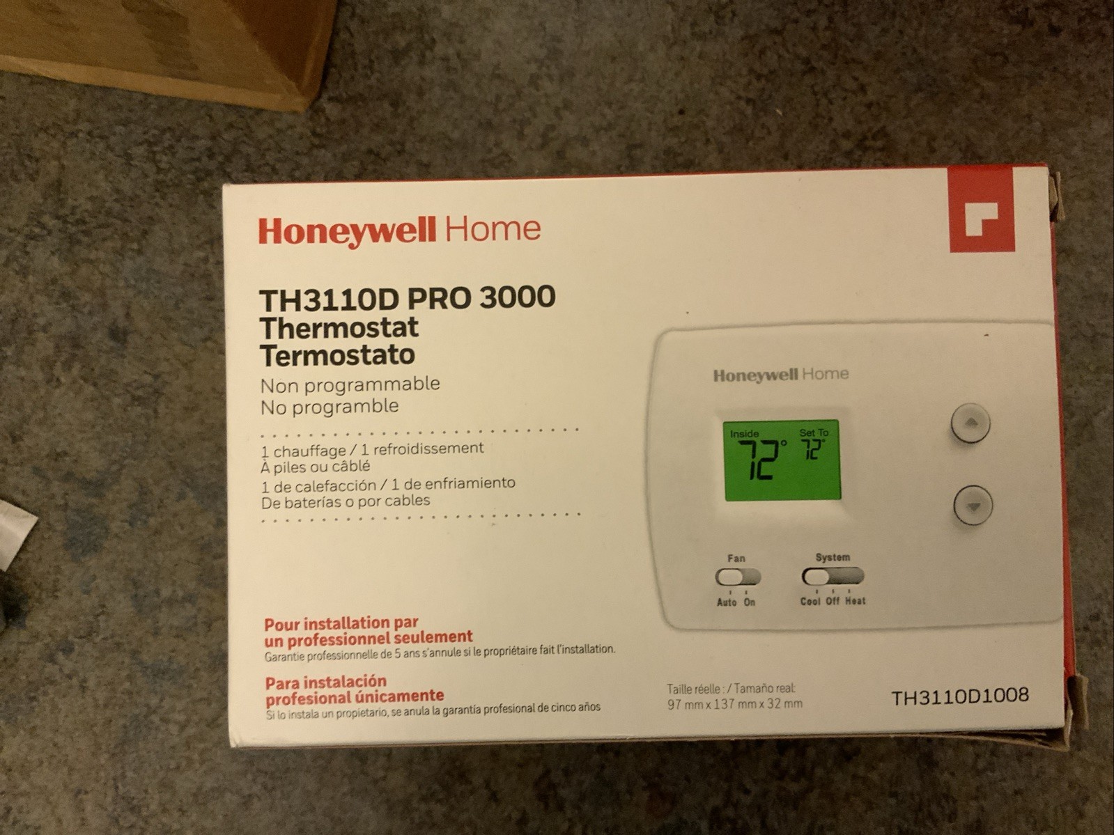 Honeywell PRO 3000 TH3210D1008 Non-Programmable Thermostat- NEW