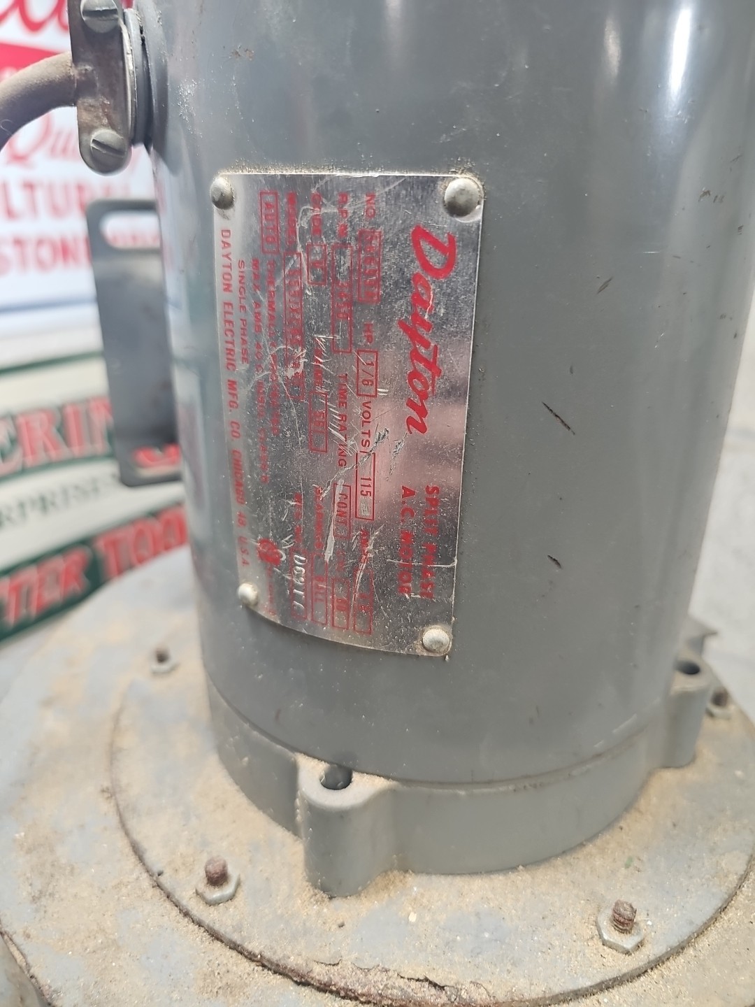 S16- Small shop vintage Torit Dust Collector Model M.C. 301